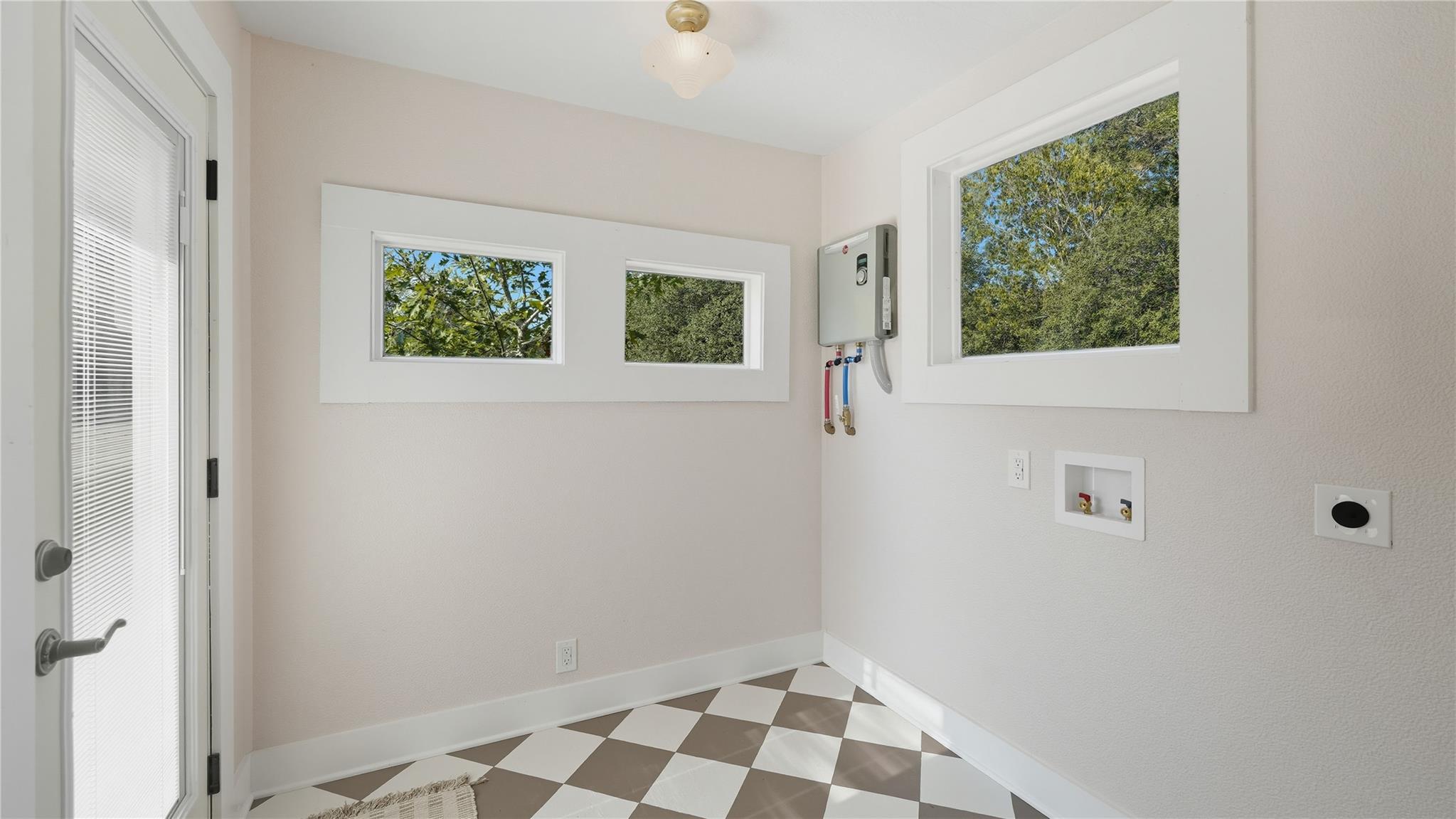 611 Qualls St, Gonzales, TX 78629