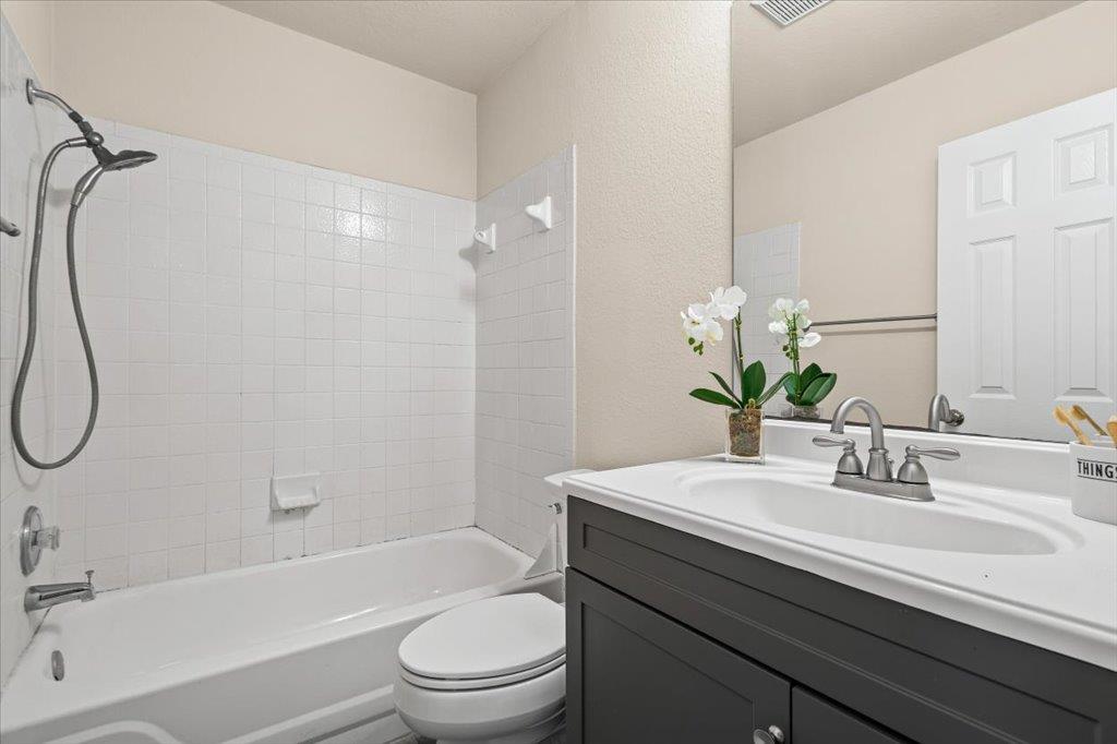 212 Morrell, Kyle, TX 78640