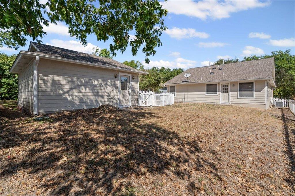 212 Morrell, Kyle, TX 78640