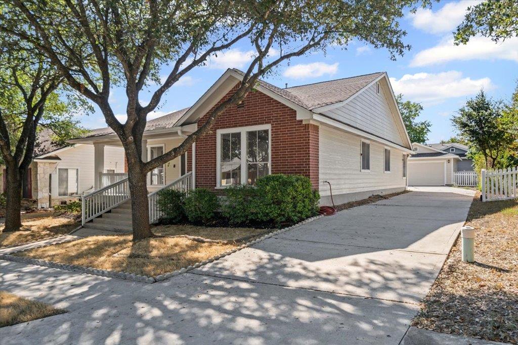 212 Morrell, Kyle, TX 78640