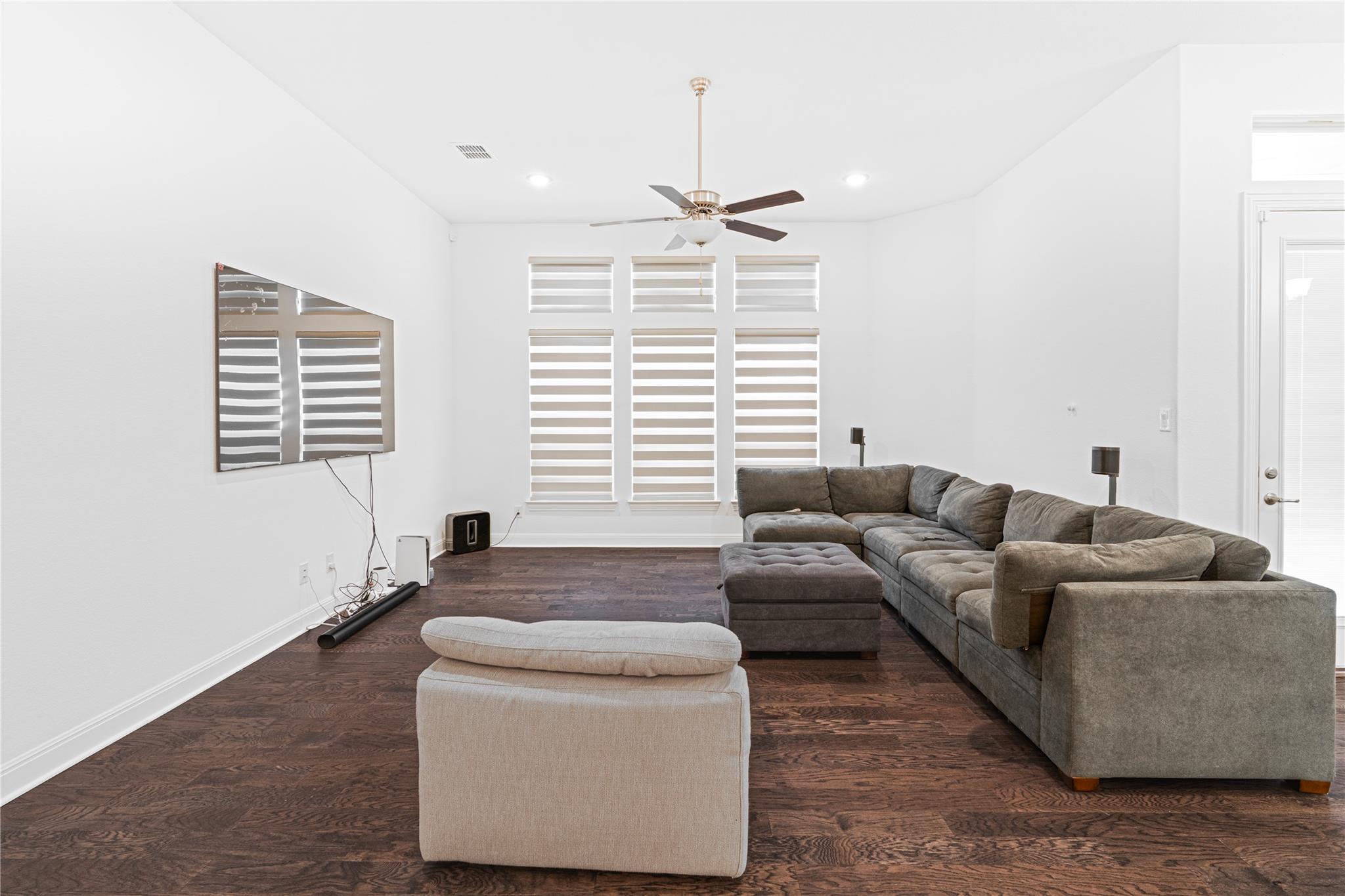 3037 Sage Ranch Dr, Leander, TX 78641