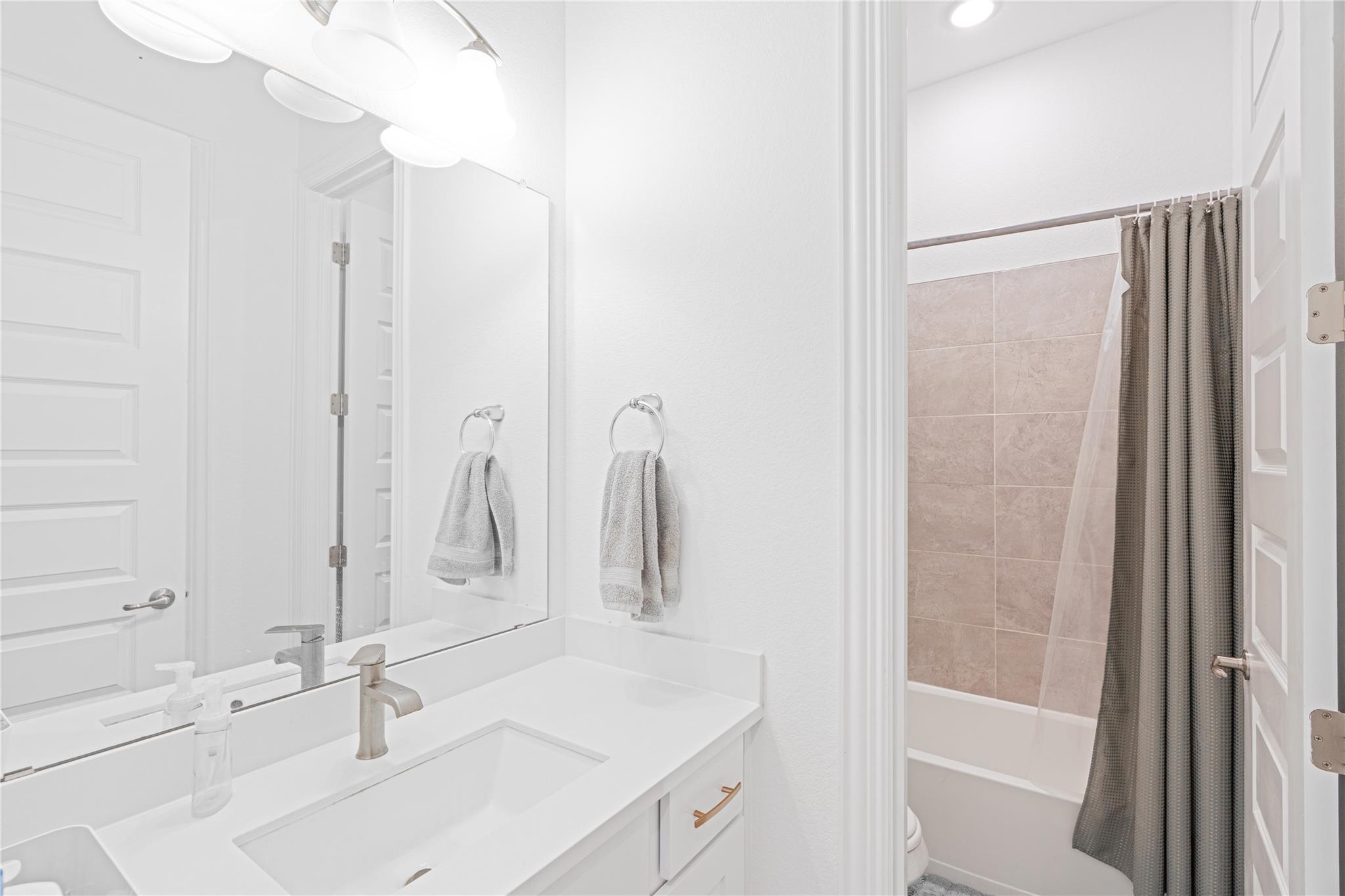 3037 Sage Ranch Dr, Leander, TX 78641