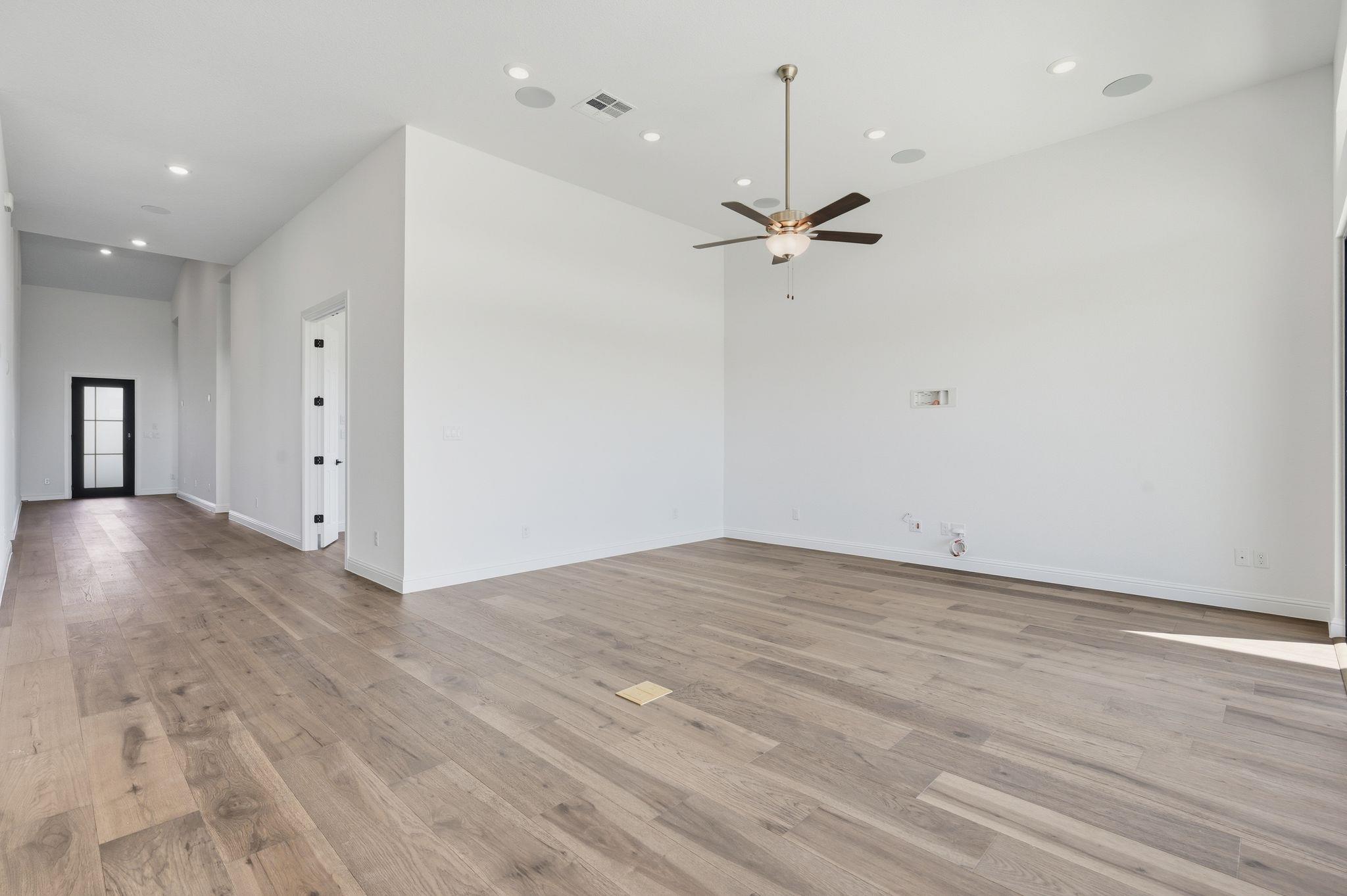 216 Moria Ct, Georgetown, TX 78628