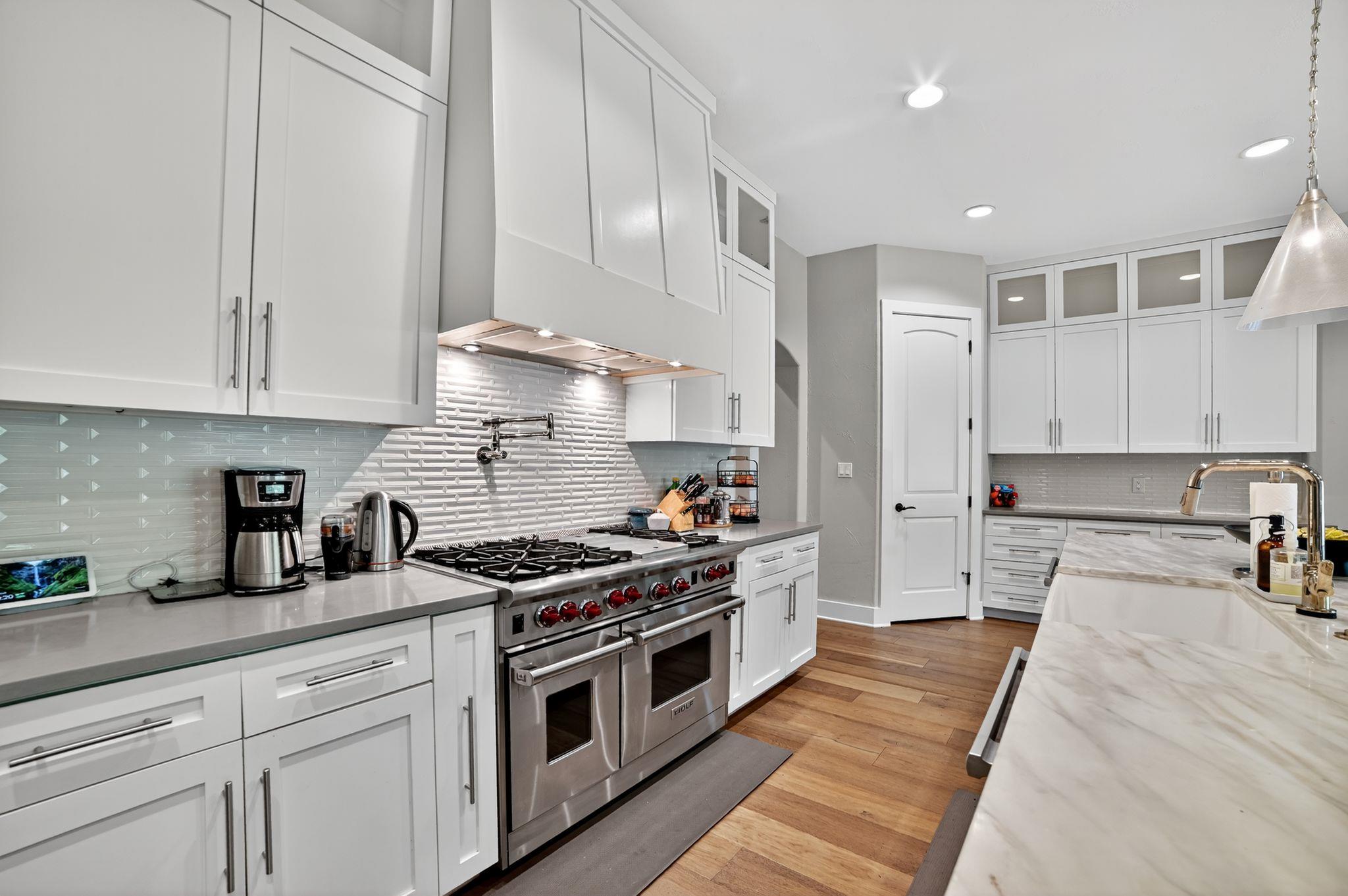 8700 Calera Dr, Austin, TX 78735