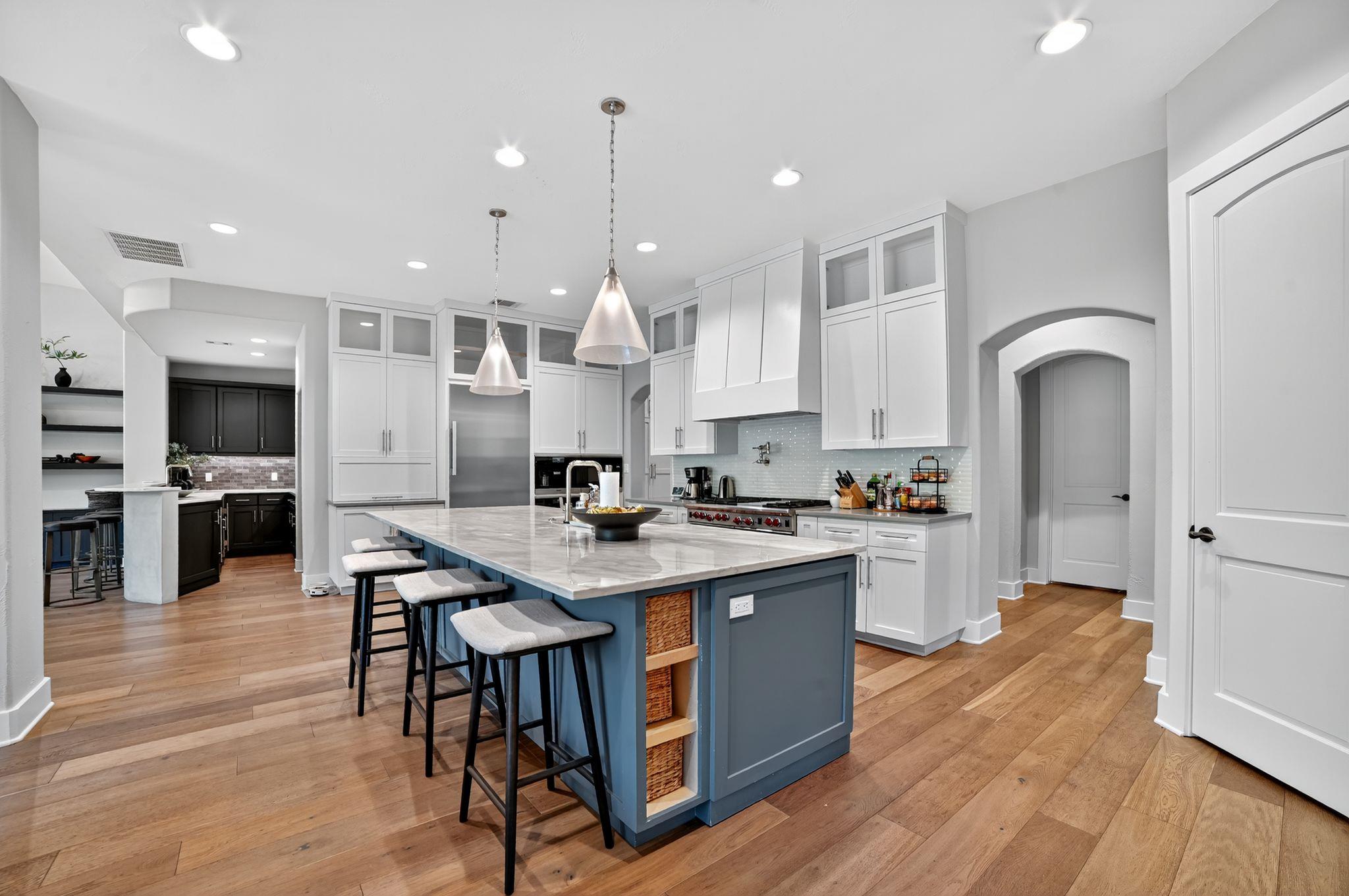 8700 Calera Dr, Austin, TX 78735