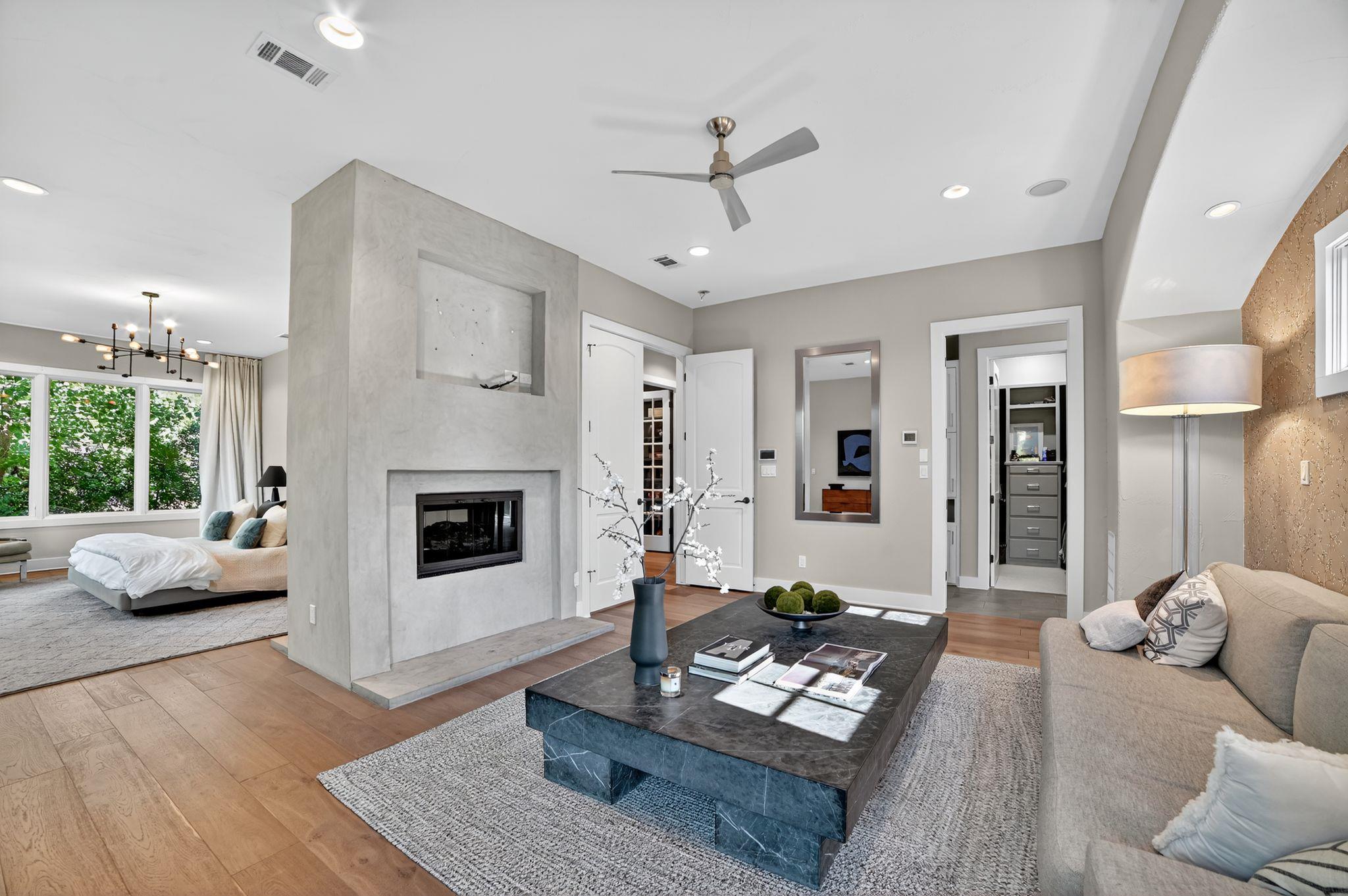 8700 Calera Dr, Austin, TX 78735