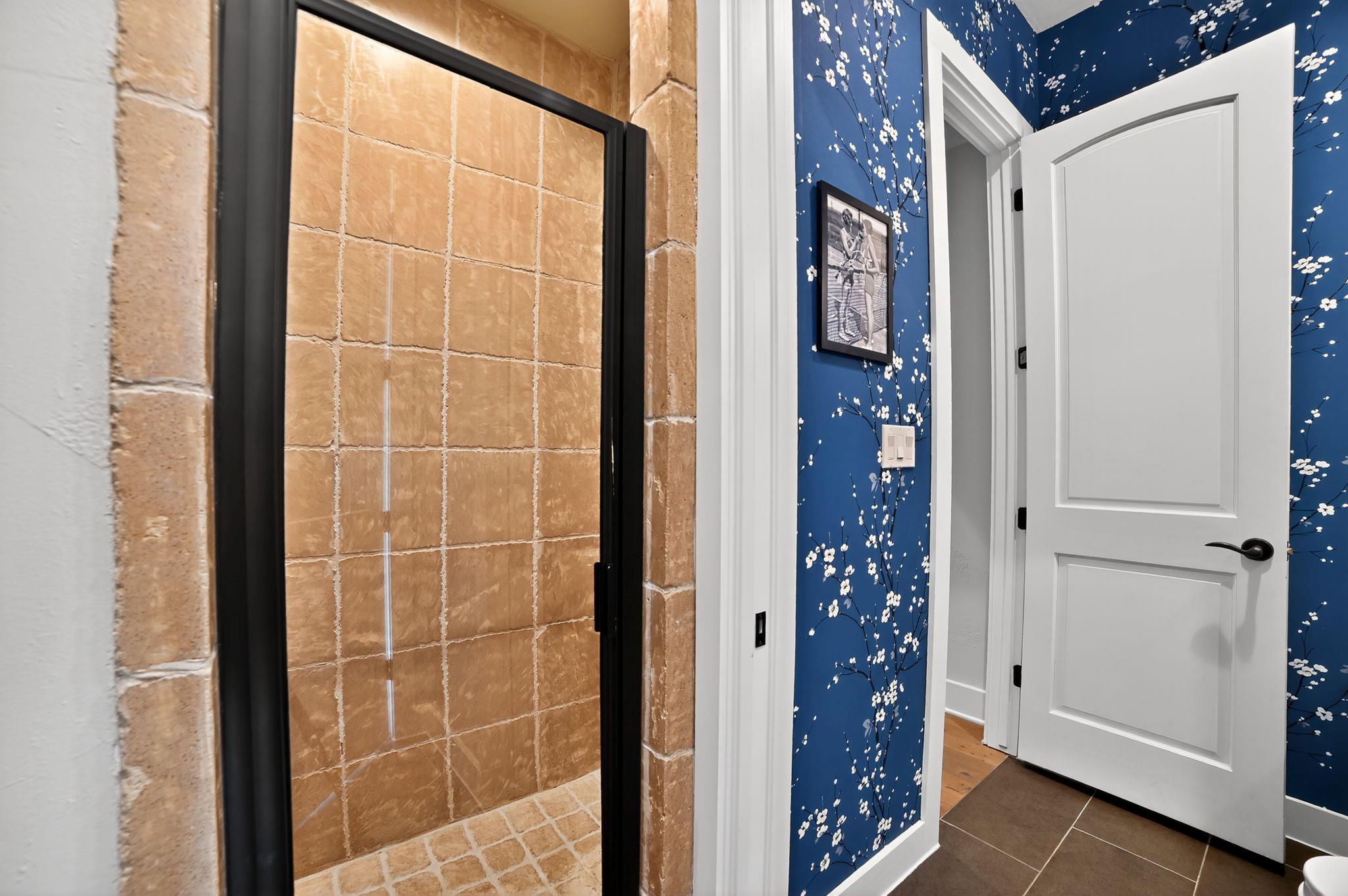 8700 Calera Dr, Austin, TX 78735