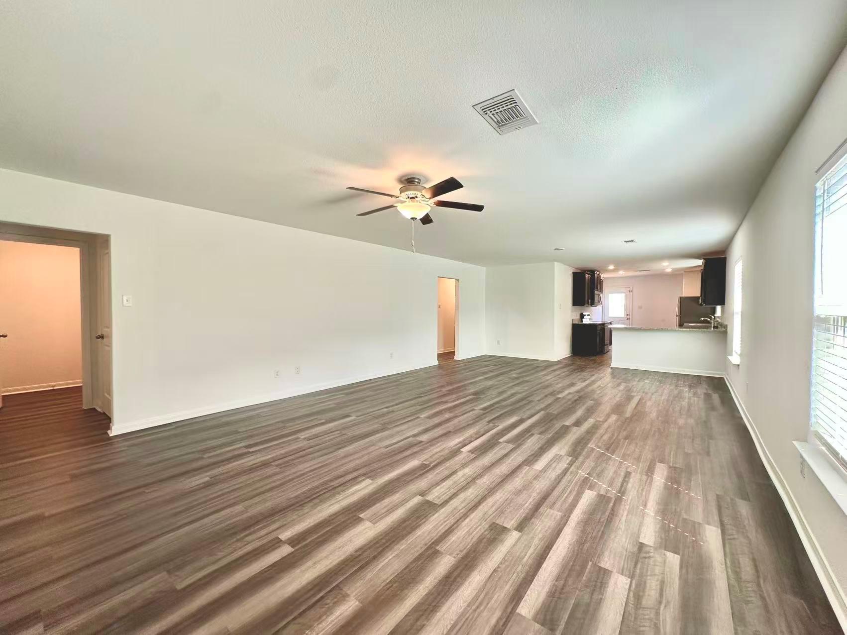 17916 Speculator Ln, Elgin, TX 78621