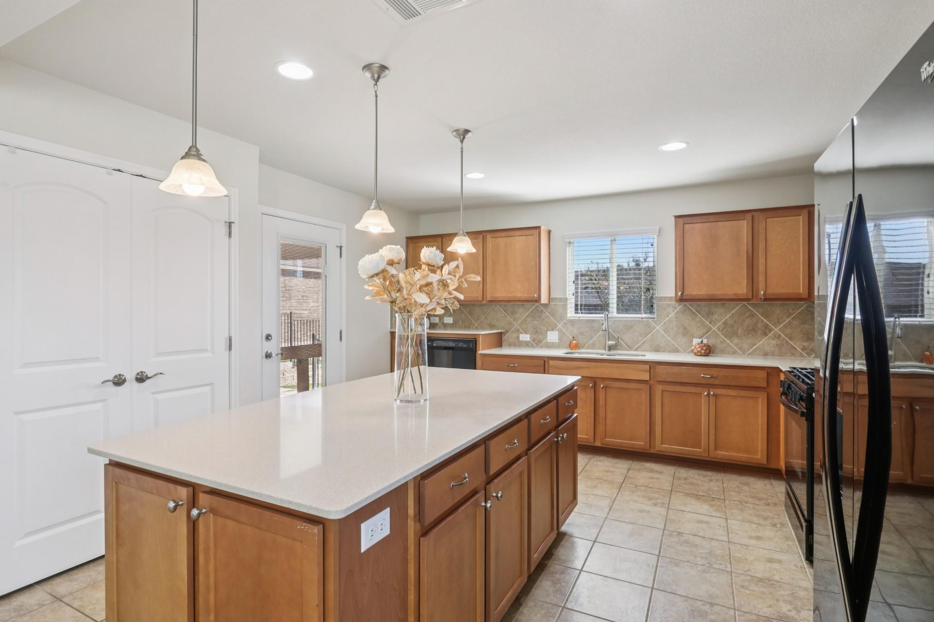 600 Chambers Creek Ct, Georgetown, TX 78633