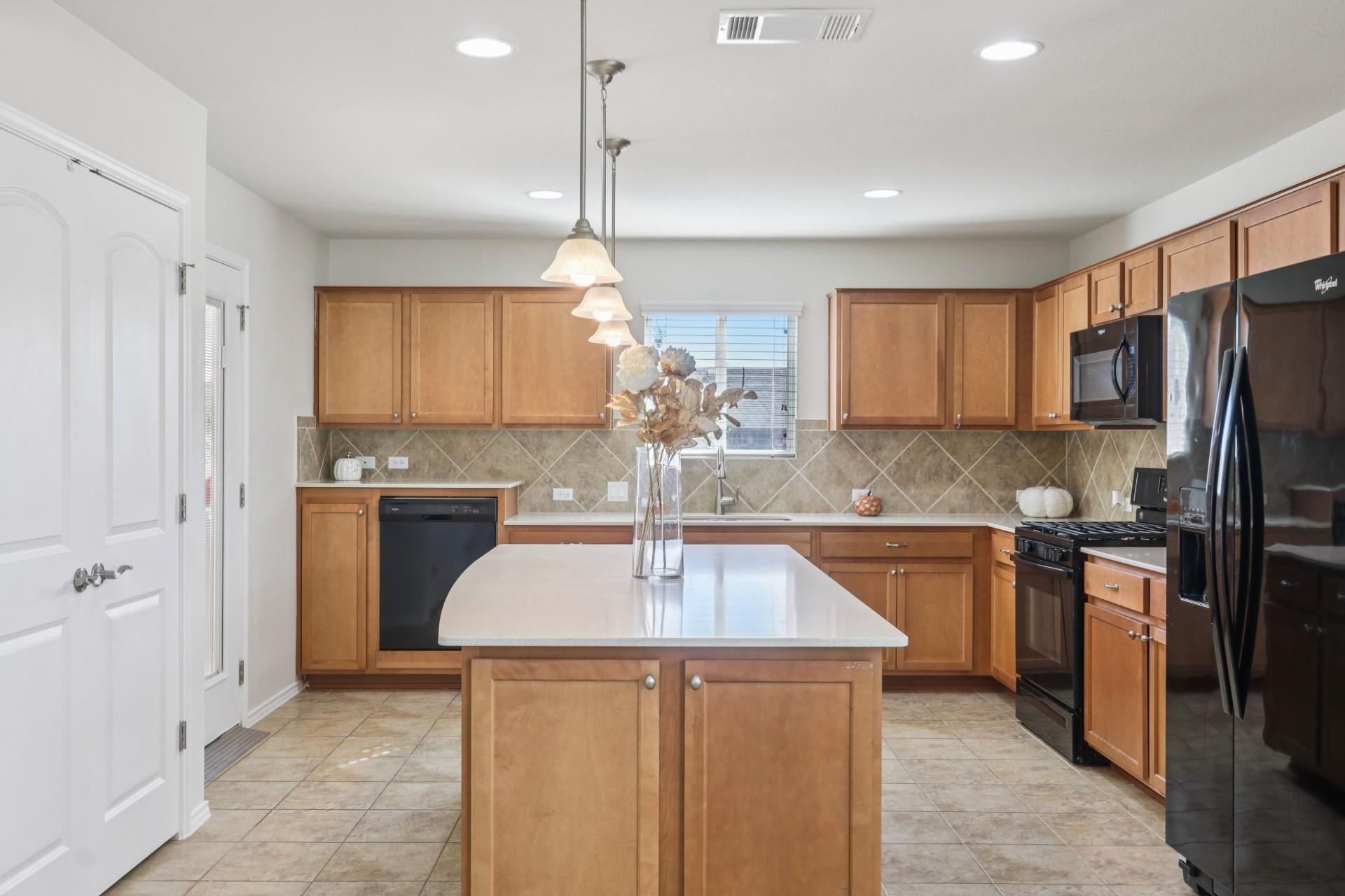 600 Chambers Creek Ct, Georgetown, TX 78633