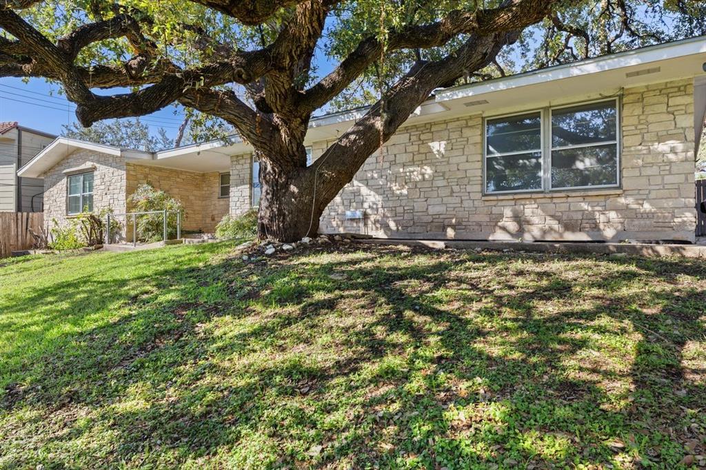 601 Sandringham Cir, Austin, TX 78704