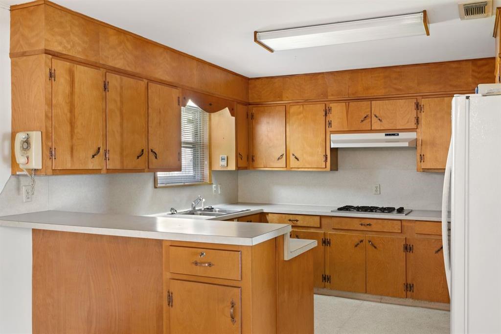 601 Sandringham Cir, Austin, TX 78704