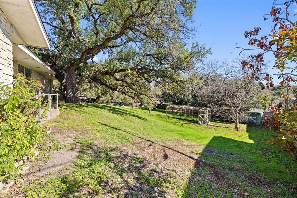 601 Sandringham Cir, Austin, TX 78704