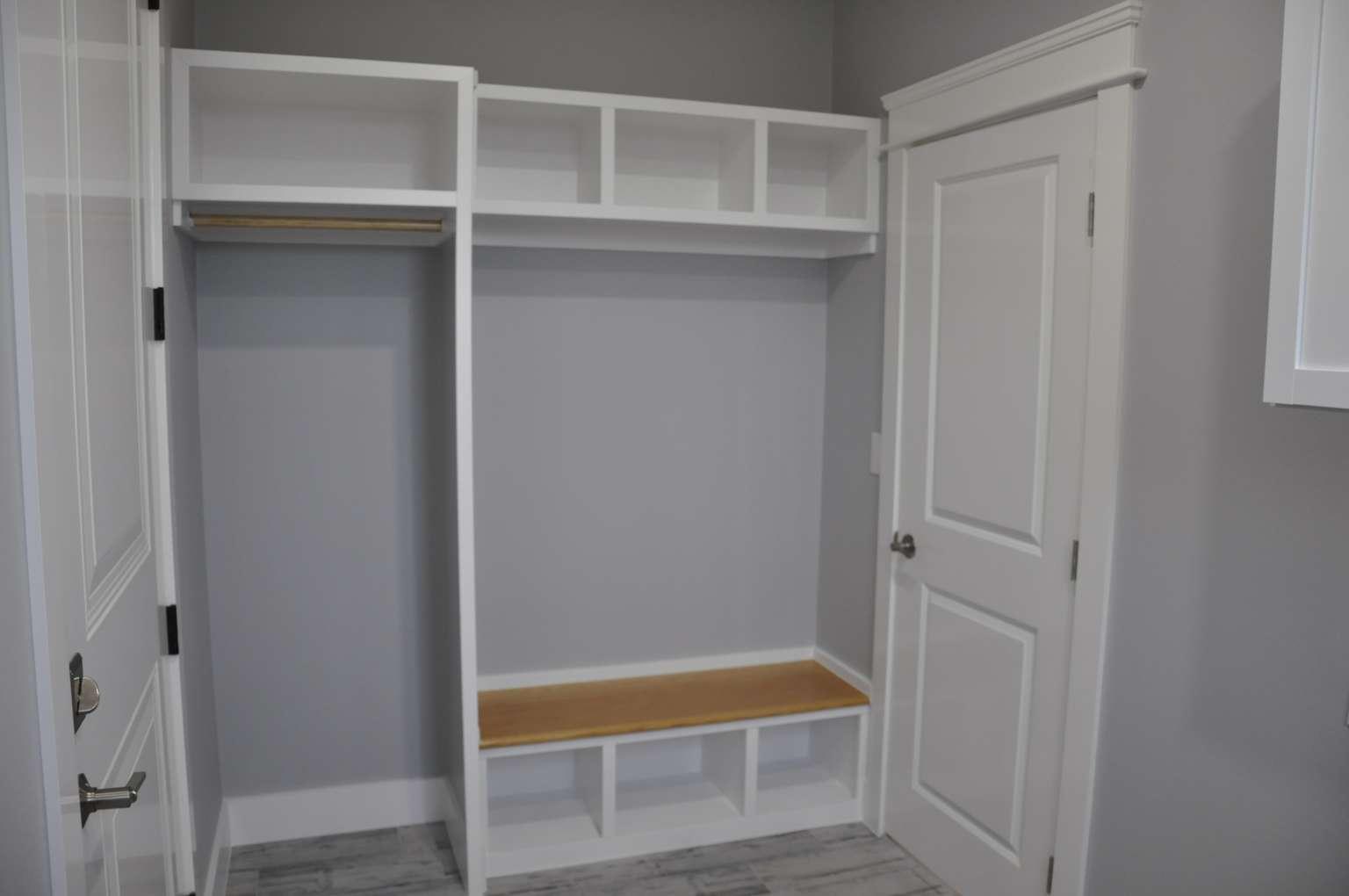 22108-2 Moulin Dr, Briarcliff, TX 78669