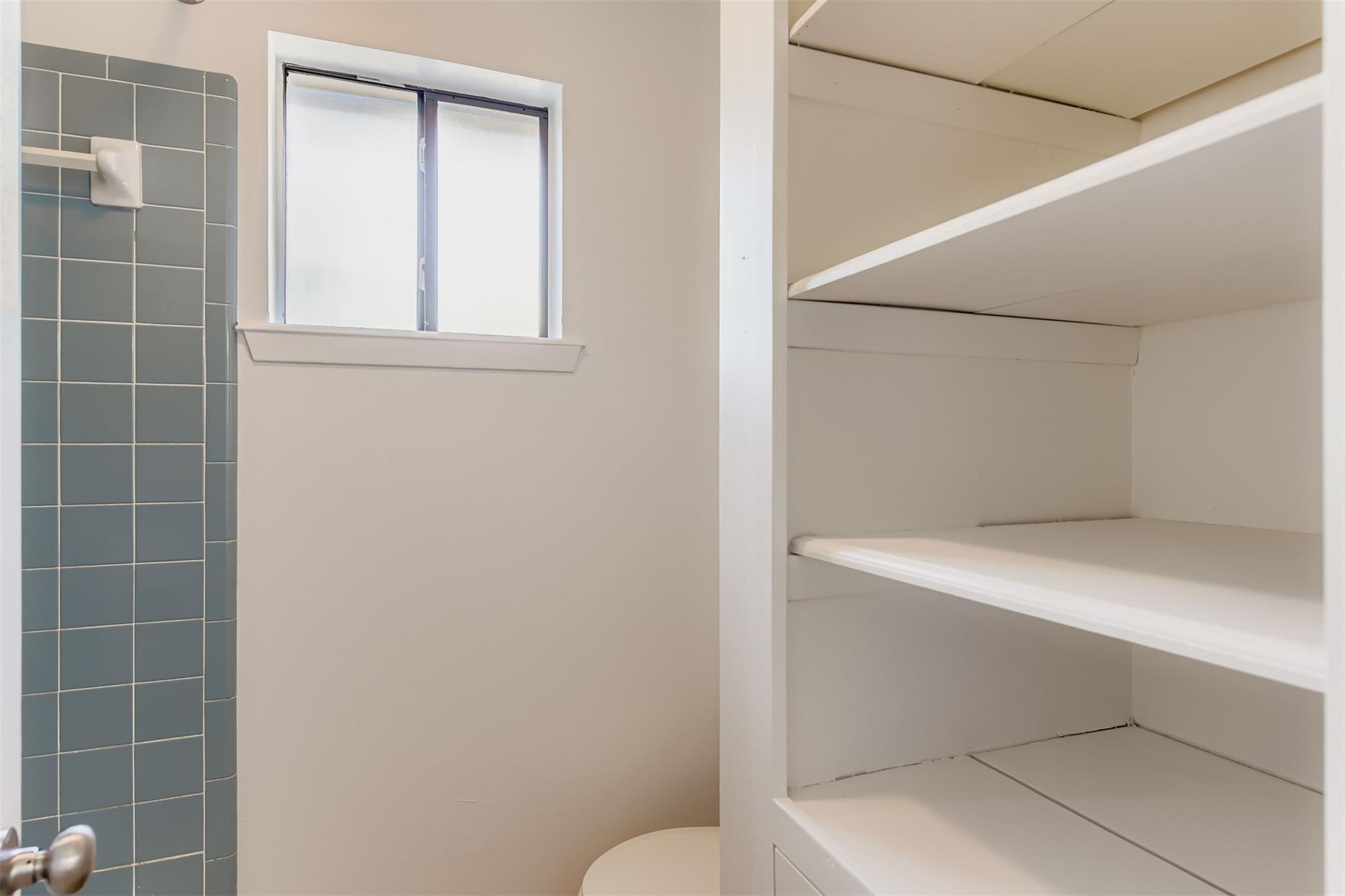 7128 S Brook Dr, Austin, TX 78736