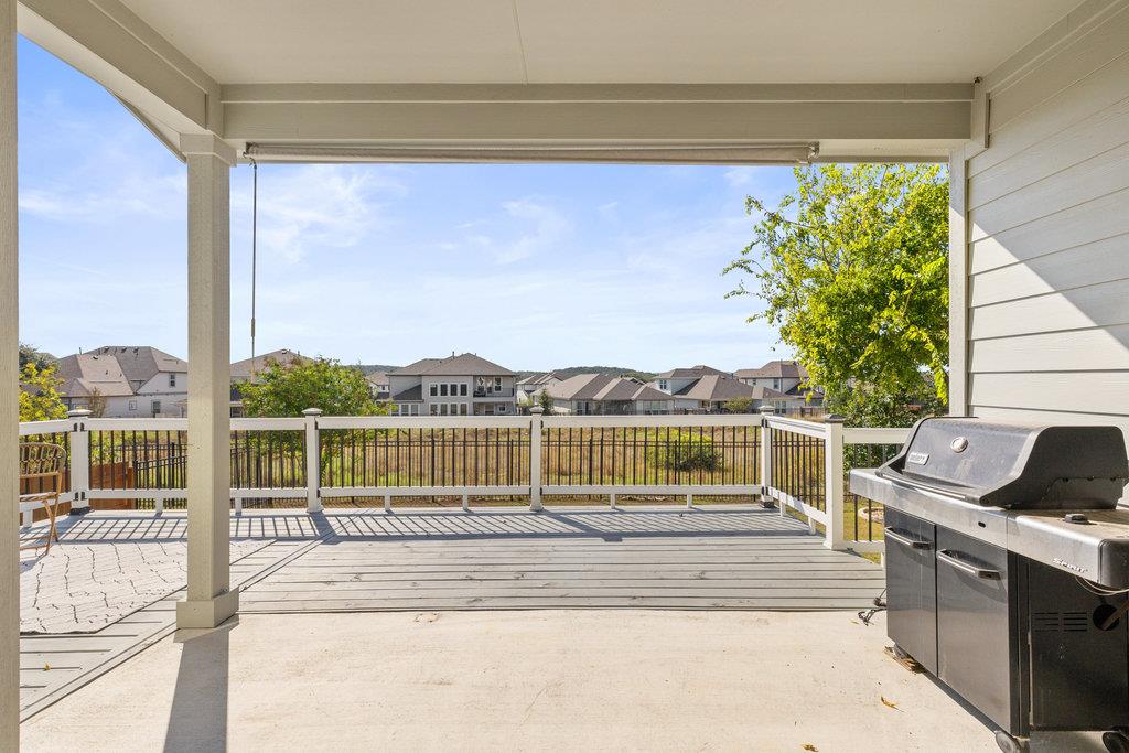 1005 Sage Thrasher Cir, Dripping Springs, TX 78620