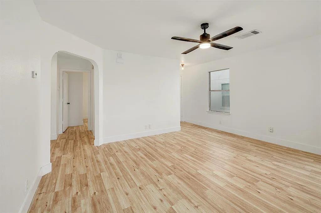 16816 Jaron Dr, Manor, TX 78653