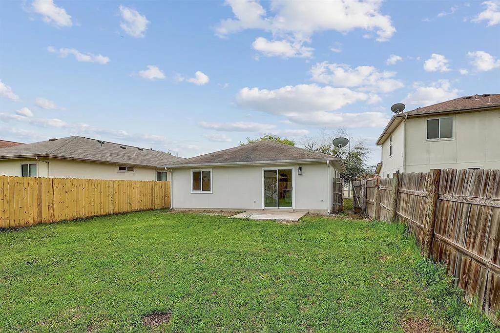 16816 Jaron Dr, Manor, TX 78653