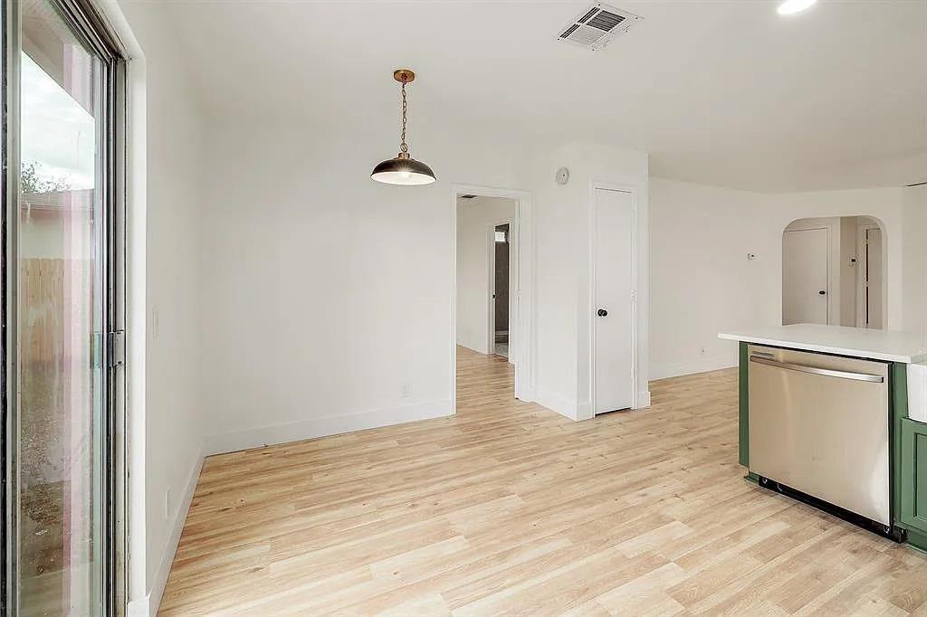 16816 Jaron Dr, Manor, TX 78653