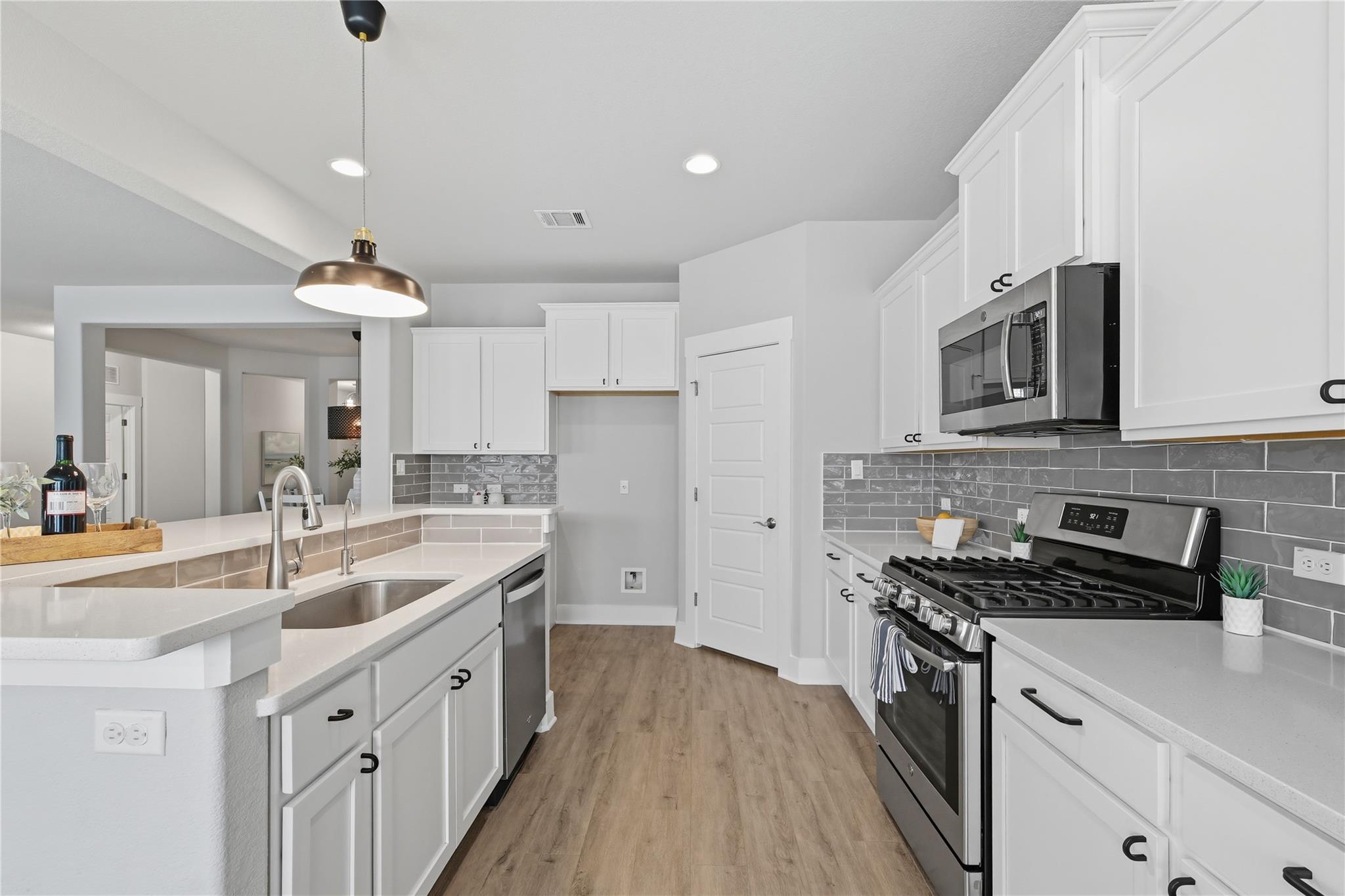 410 Lone Star Dr, Cedar Park, TX 78613