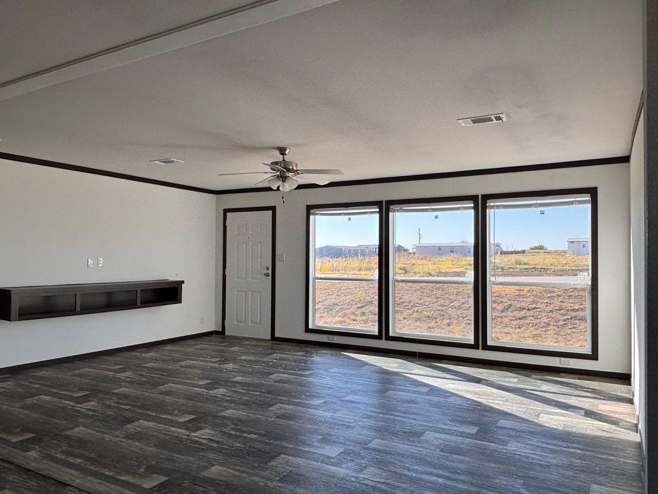 149 Castellana Way, Elgin, TX 78621