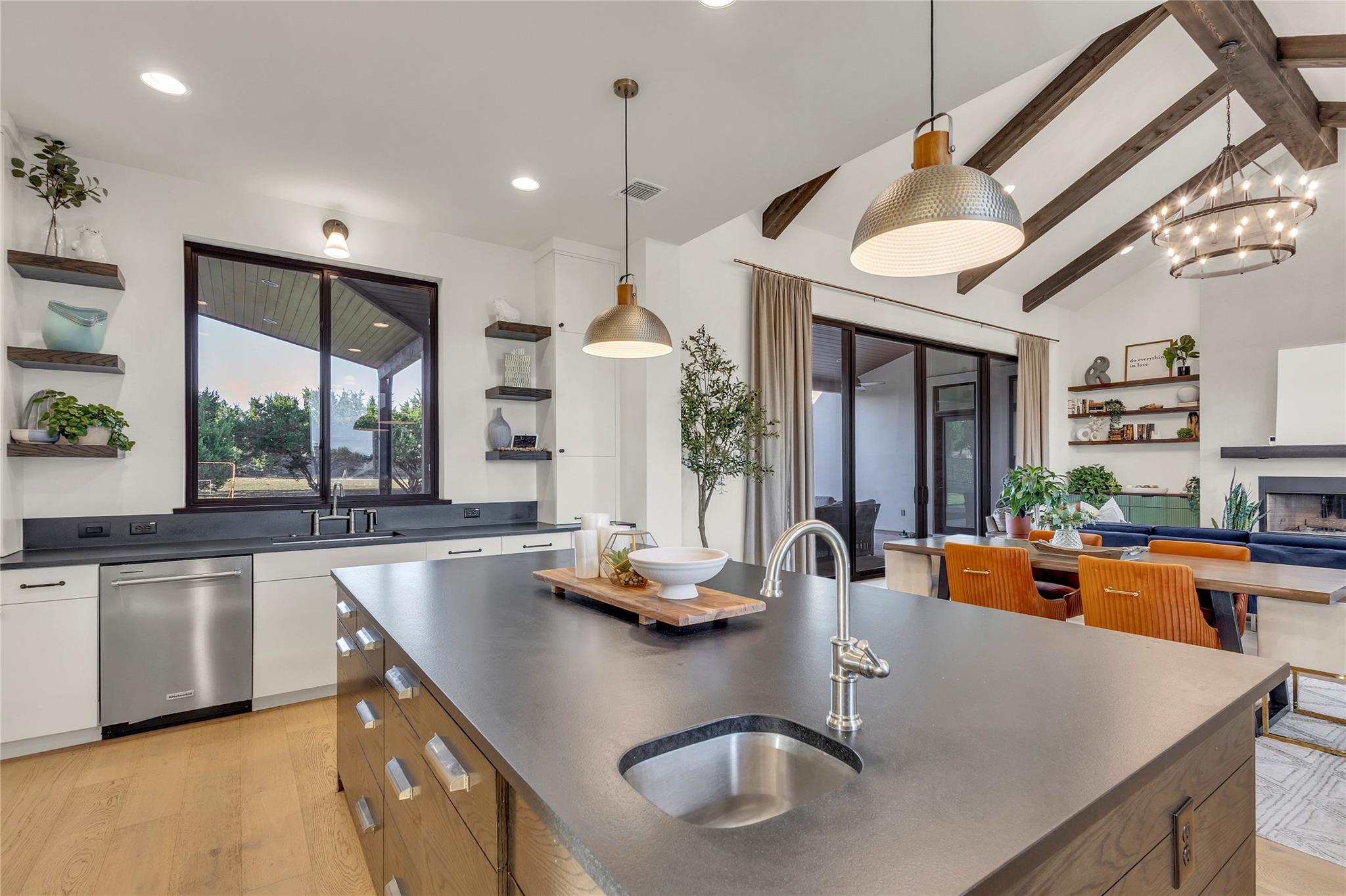 508 Gemma Dr, Liberty Hill, TX 78642