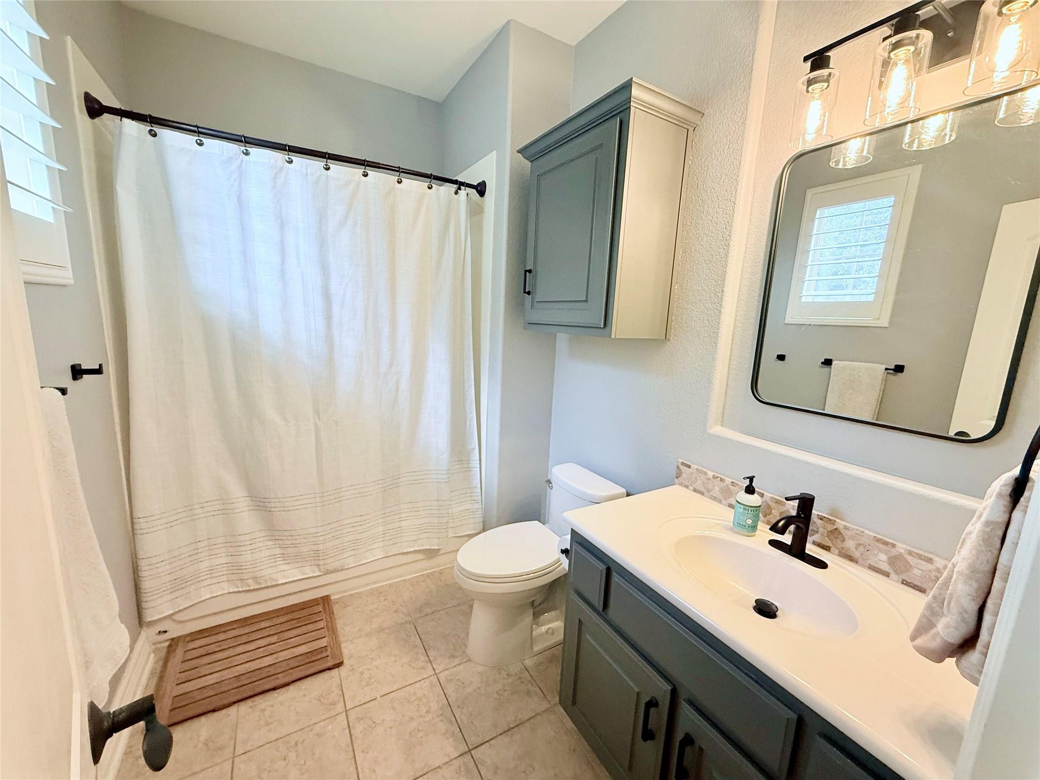 12104 Horseback Hollow Ct, Austin, TX 78732