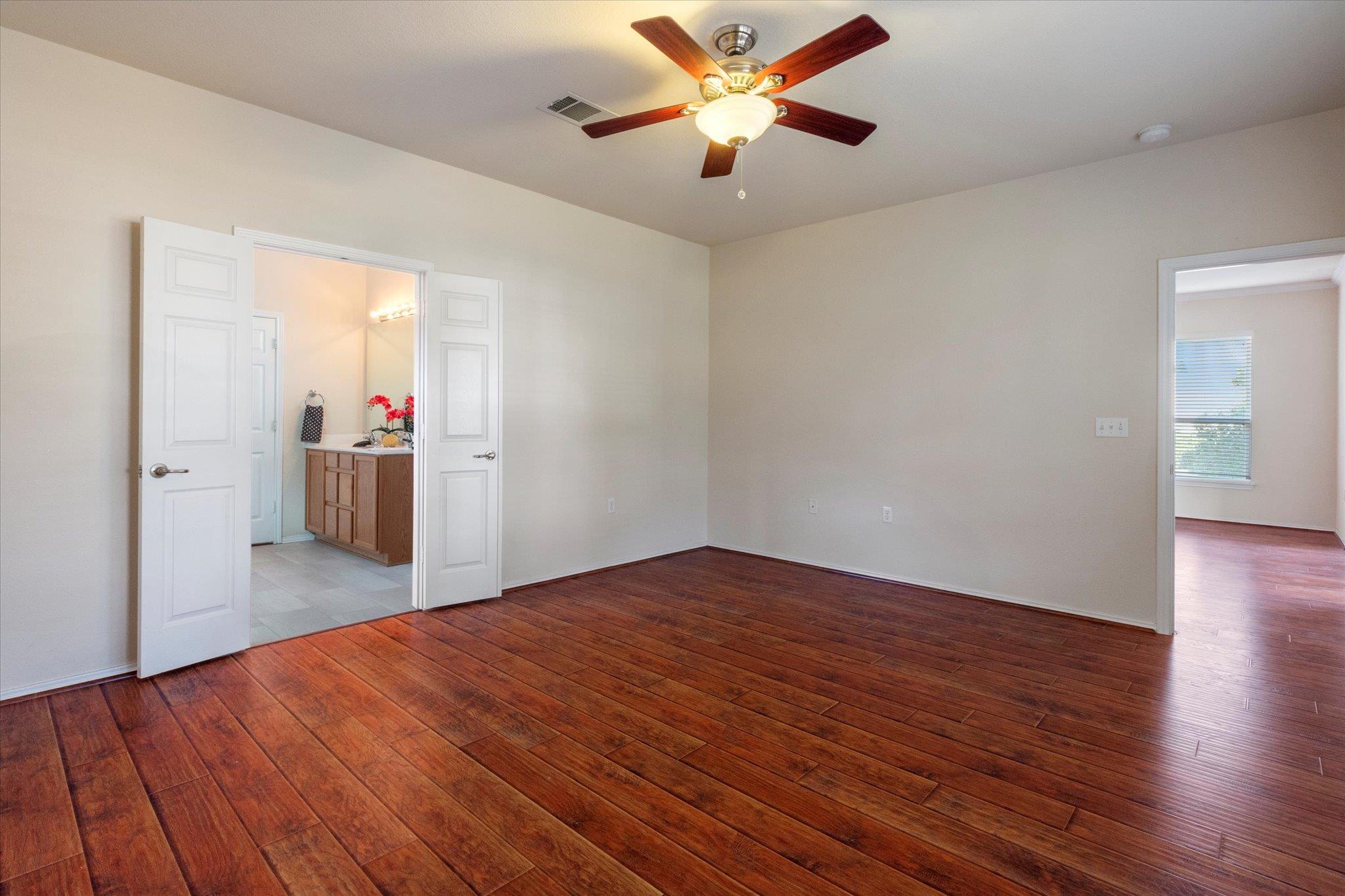 112 Winter Dr, Georgetown, TX 78633