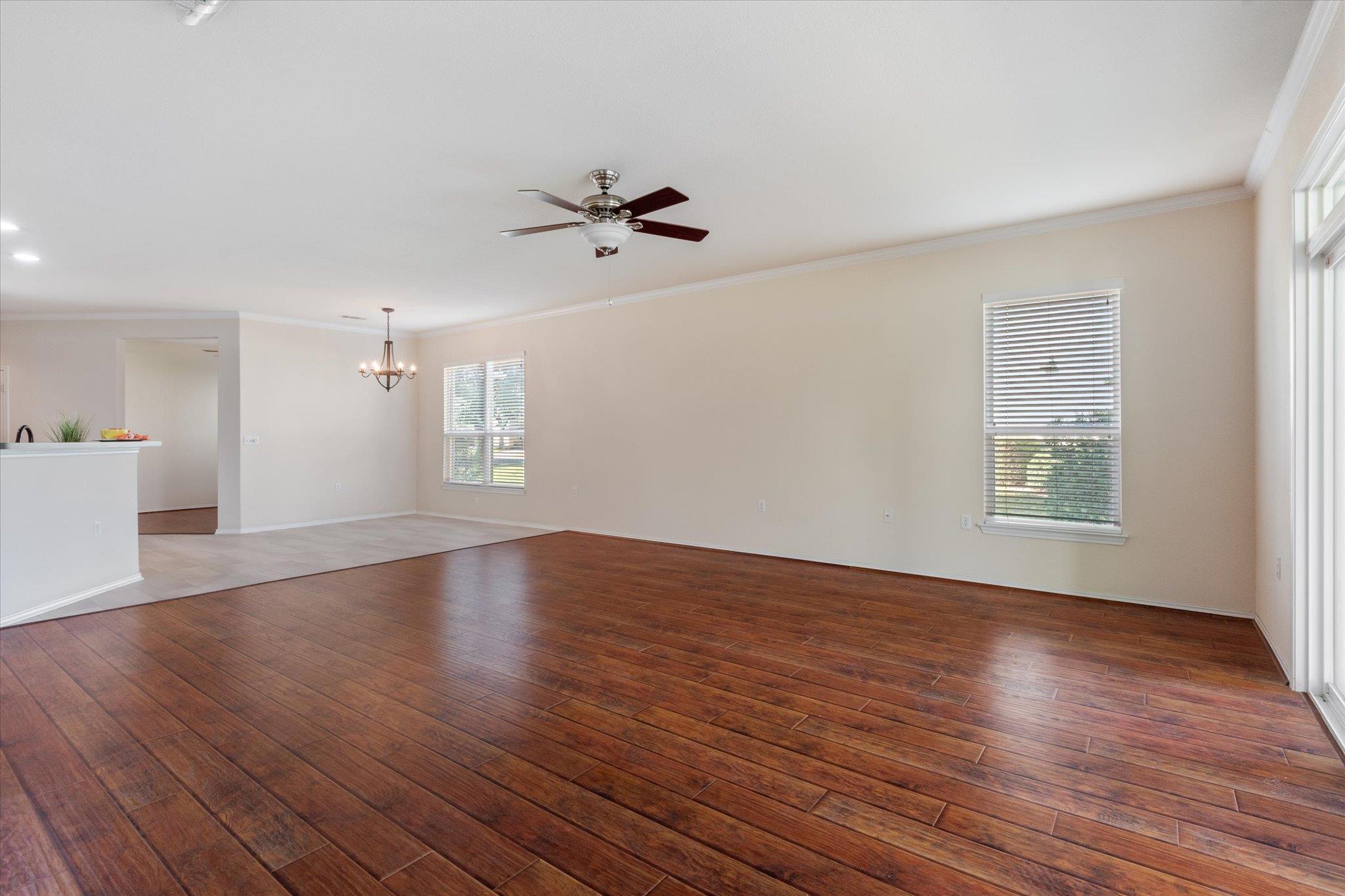 112 Winter Dr, Georgetown, TX 78633