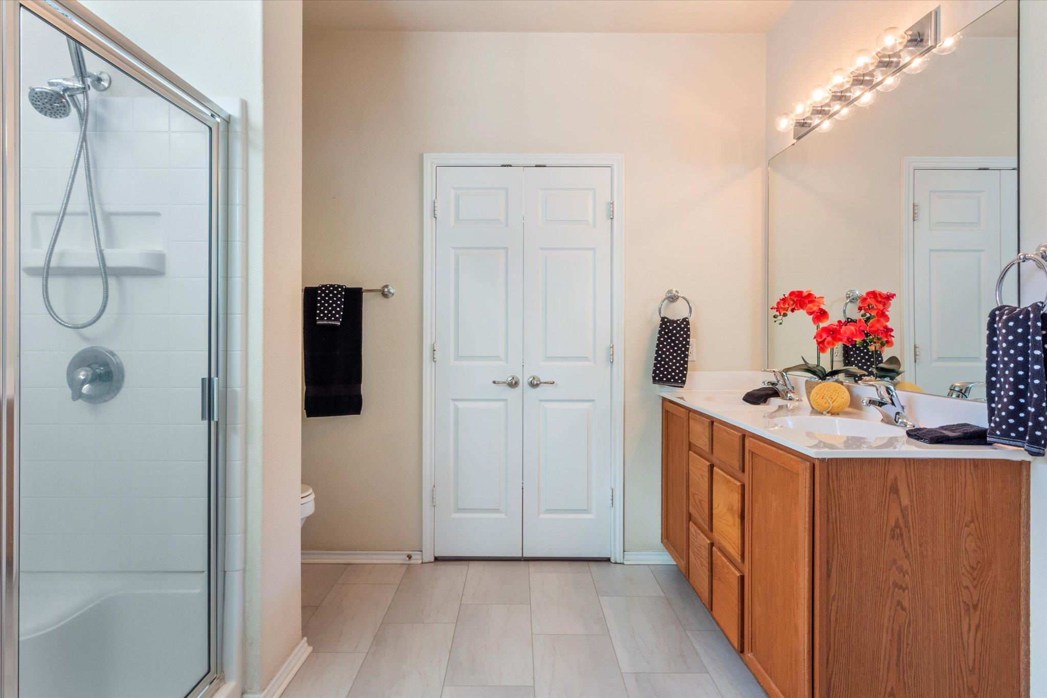 112 Winter Dr, Georgetown, TX 78633