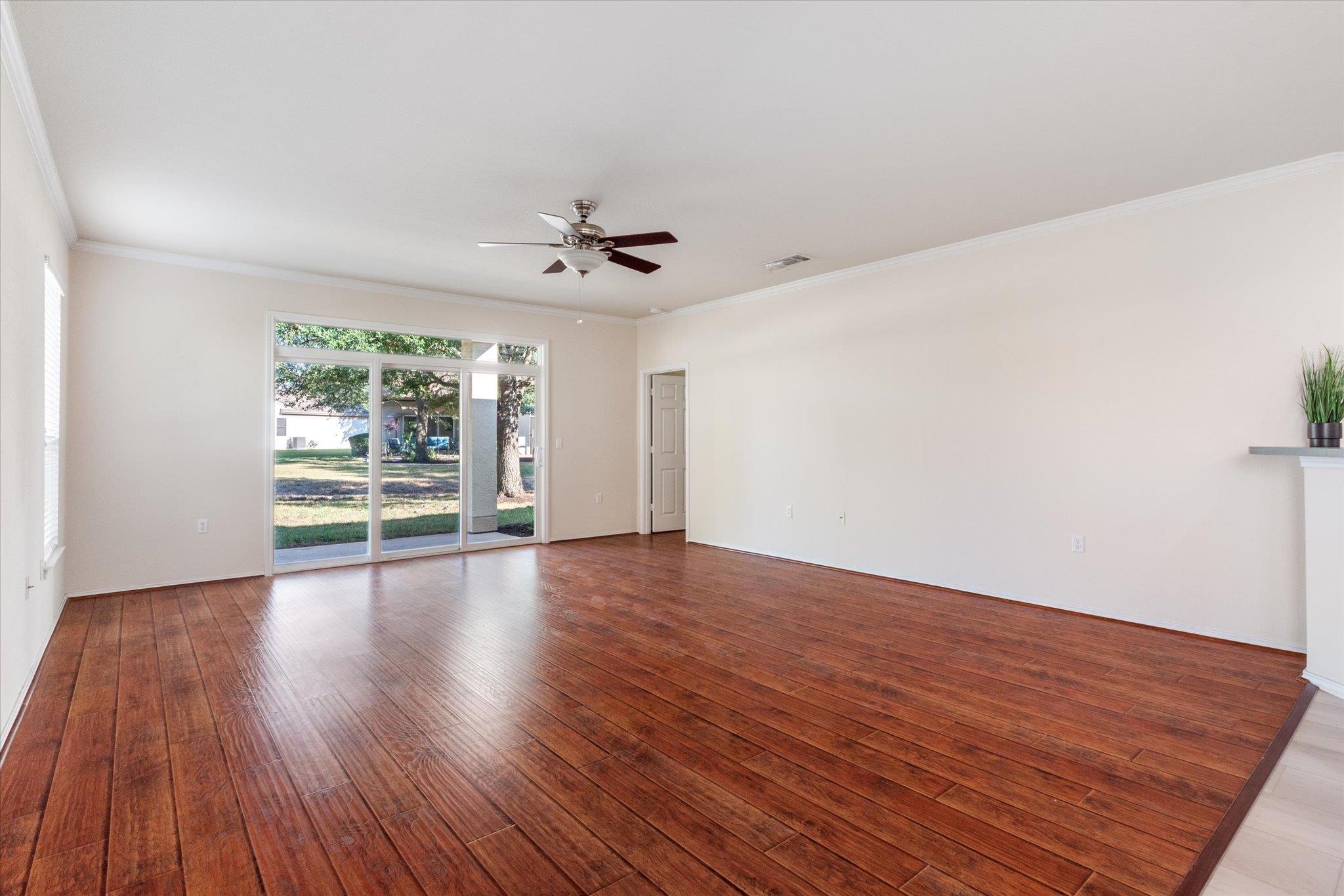 112 Winter Dr, Georgetown, TX 78633