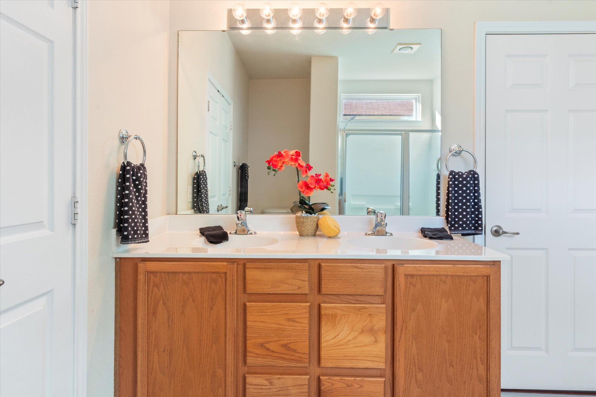 112 Winter Dr, Georgetown, TX 78633