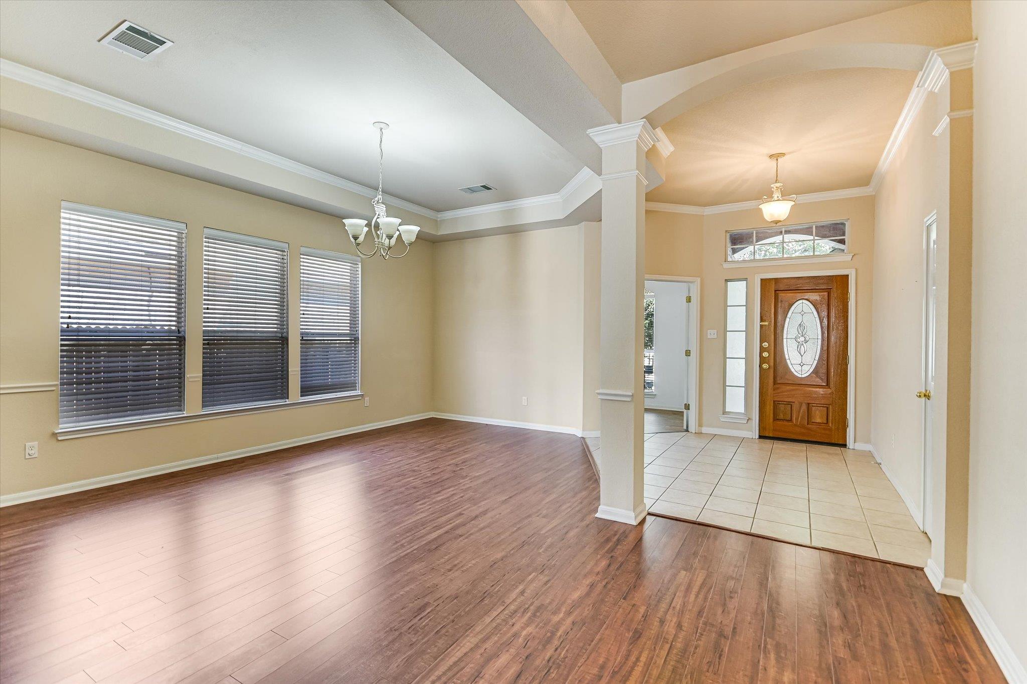 1709 Maize Bend Dr, Austin, TX 78727