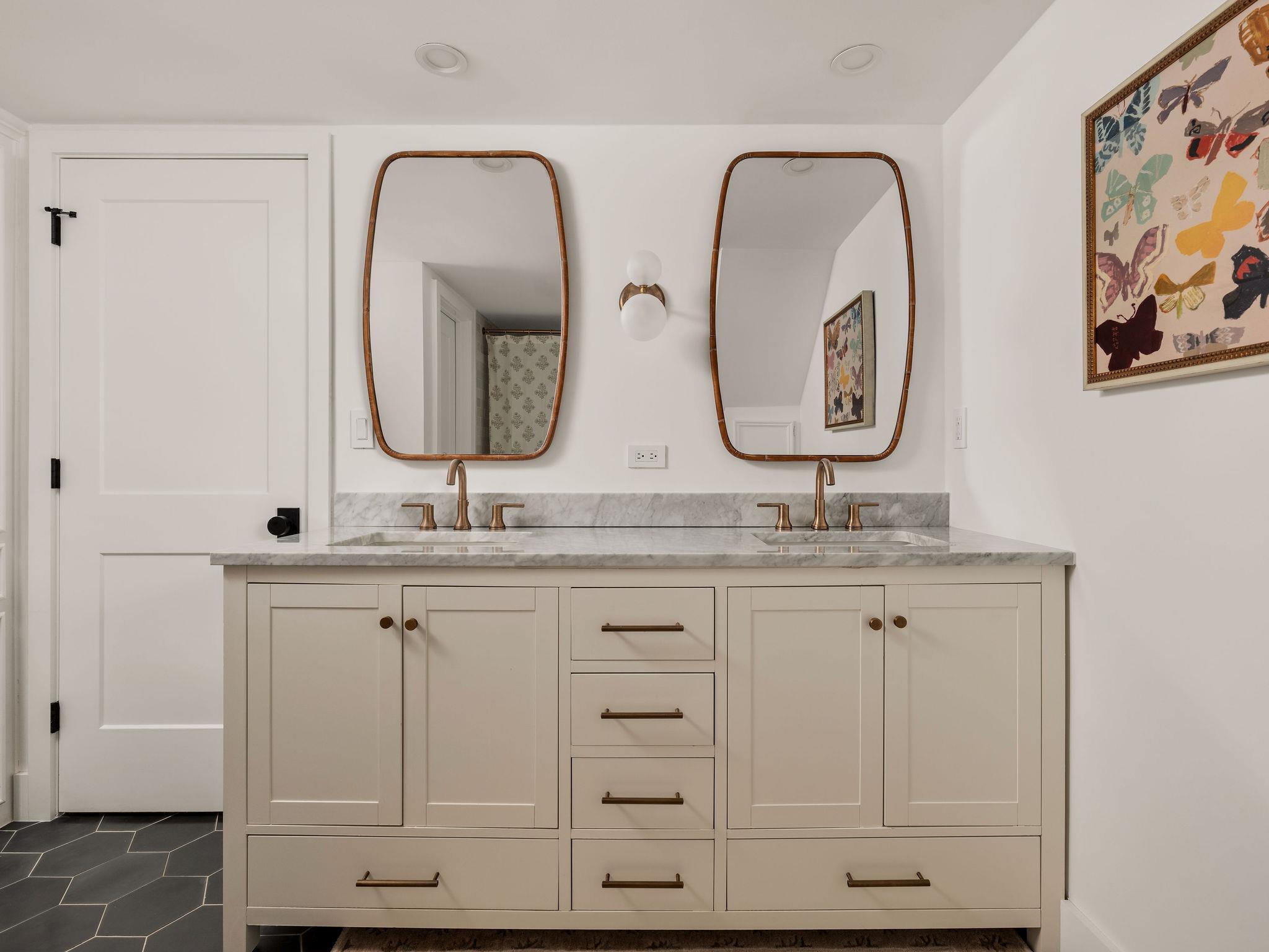 4505 Balcones Dr, Austin, TX 78731