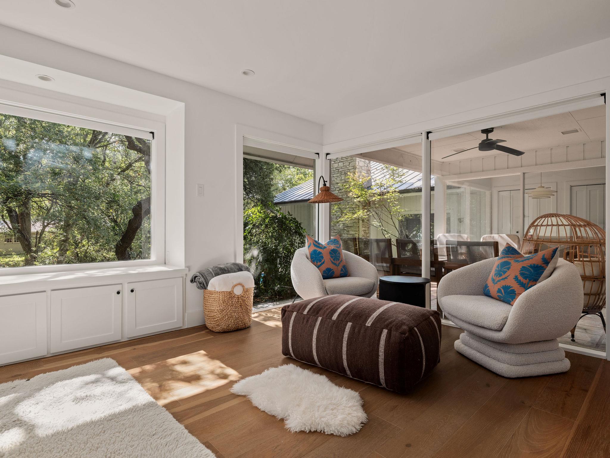 4505 Balcones Dr, Austin, TX 78731