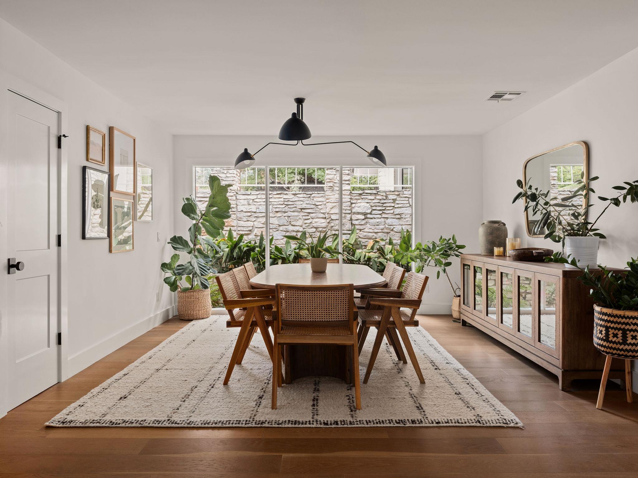 4505 Balcones Dr, Austin, TX 78731