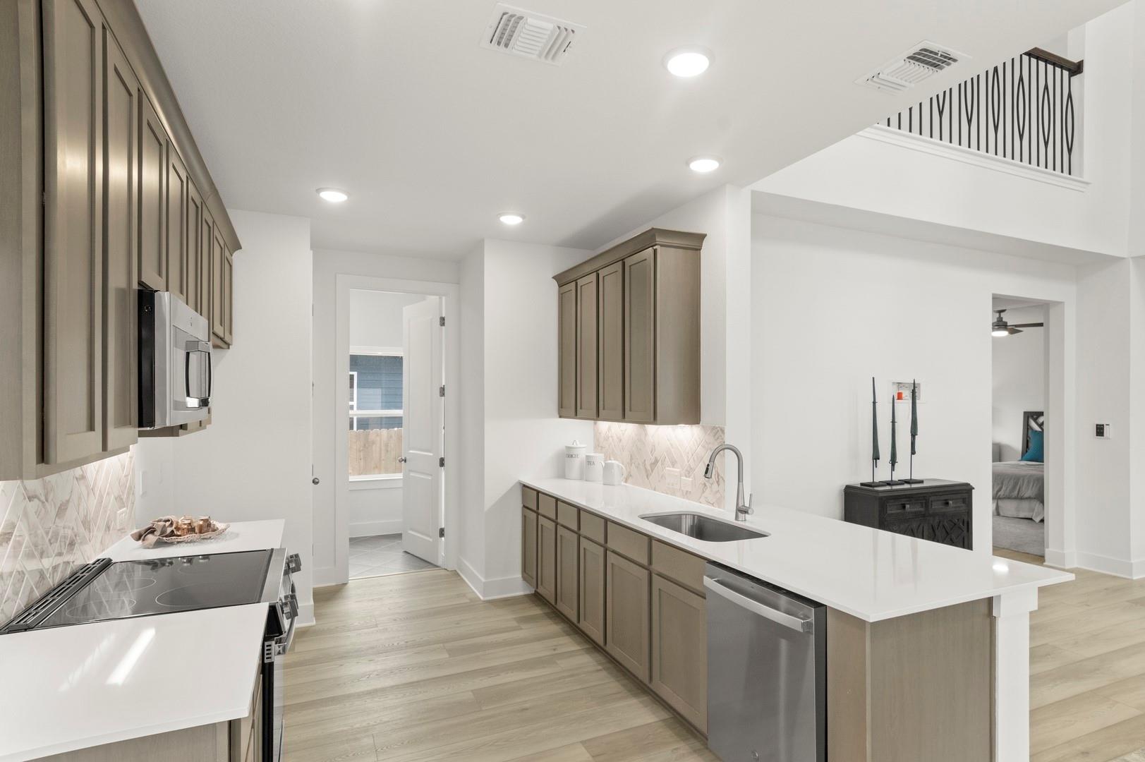 307 Lucky Ave, Bertram, TX 78605