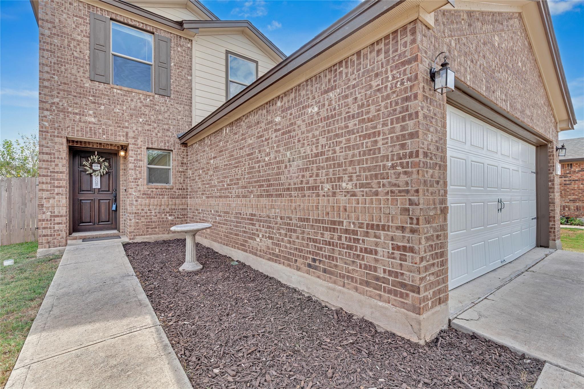 511 Estes Park, Taylor, TX 76574