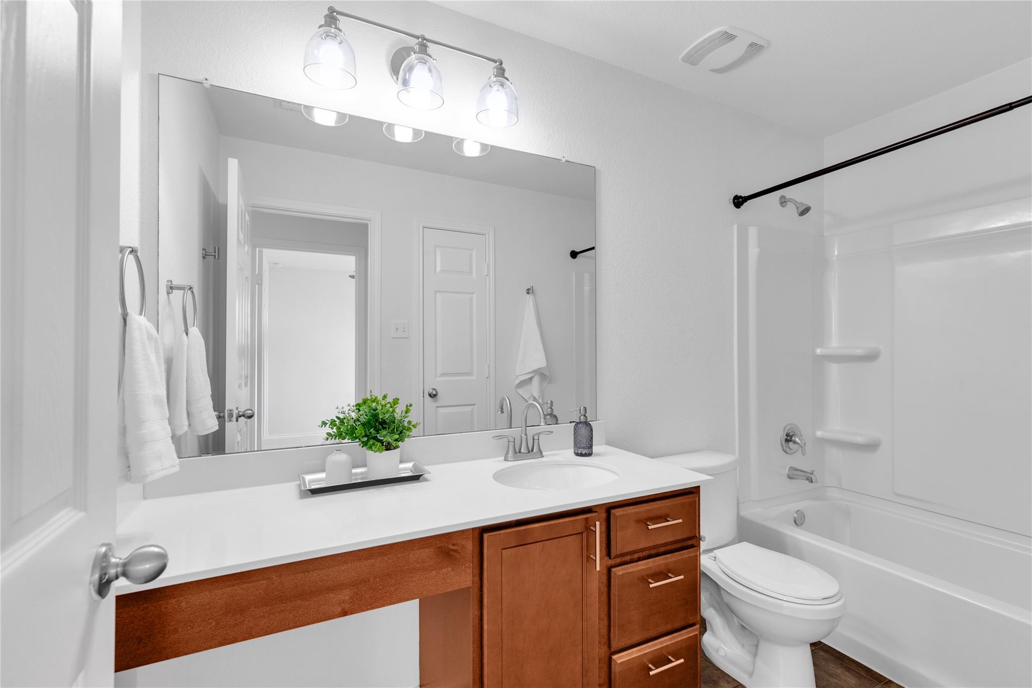 511 Estes Park, Taylor, TX 76574