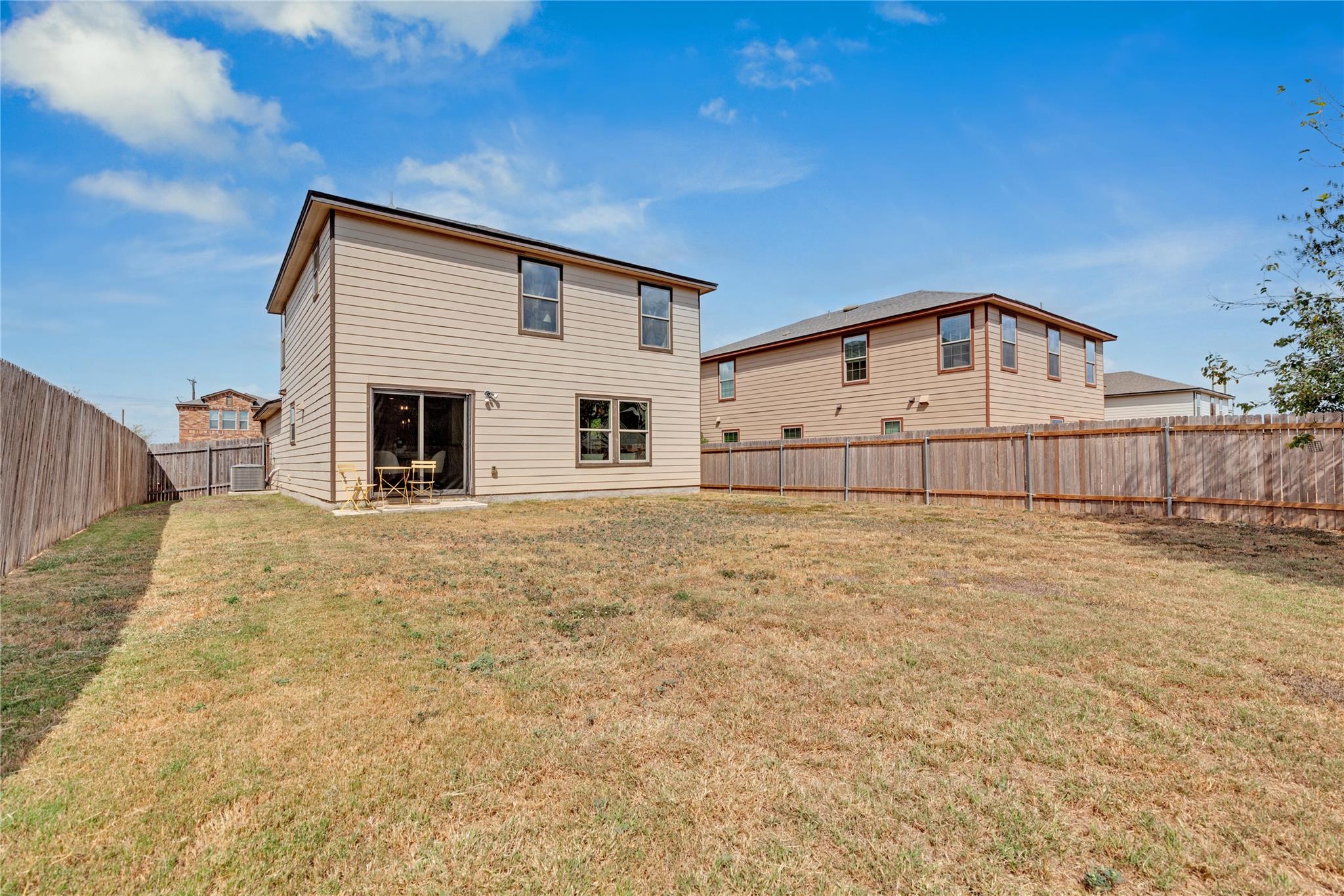 511 Estes Park, Taylor, TX 76574