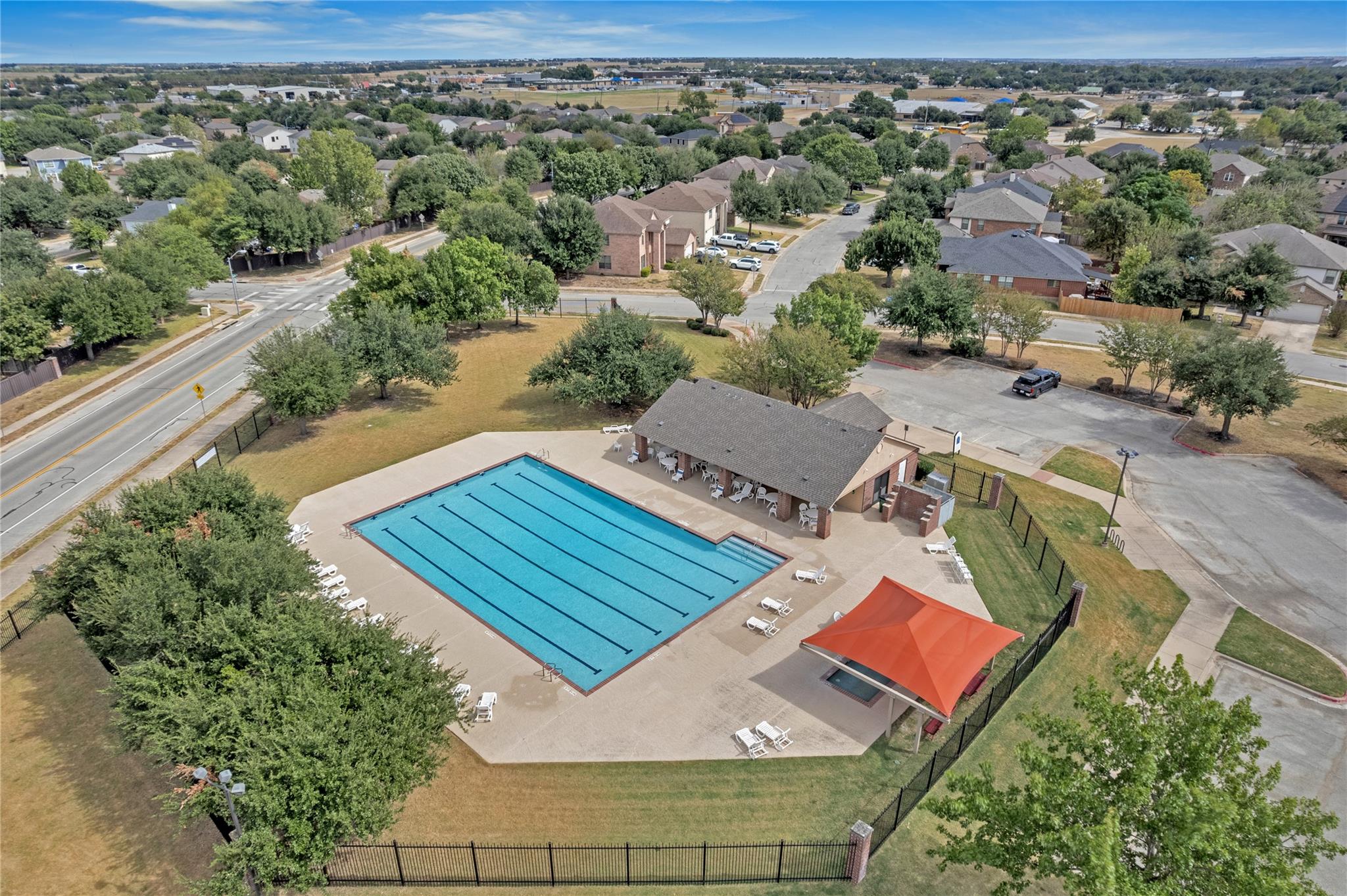 511 Estes Park, Taylor, TX 76574