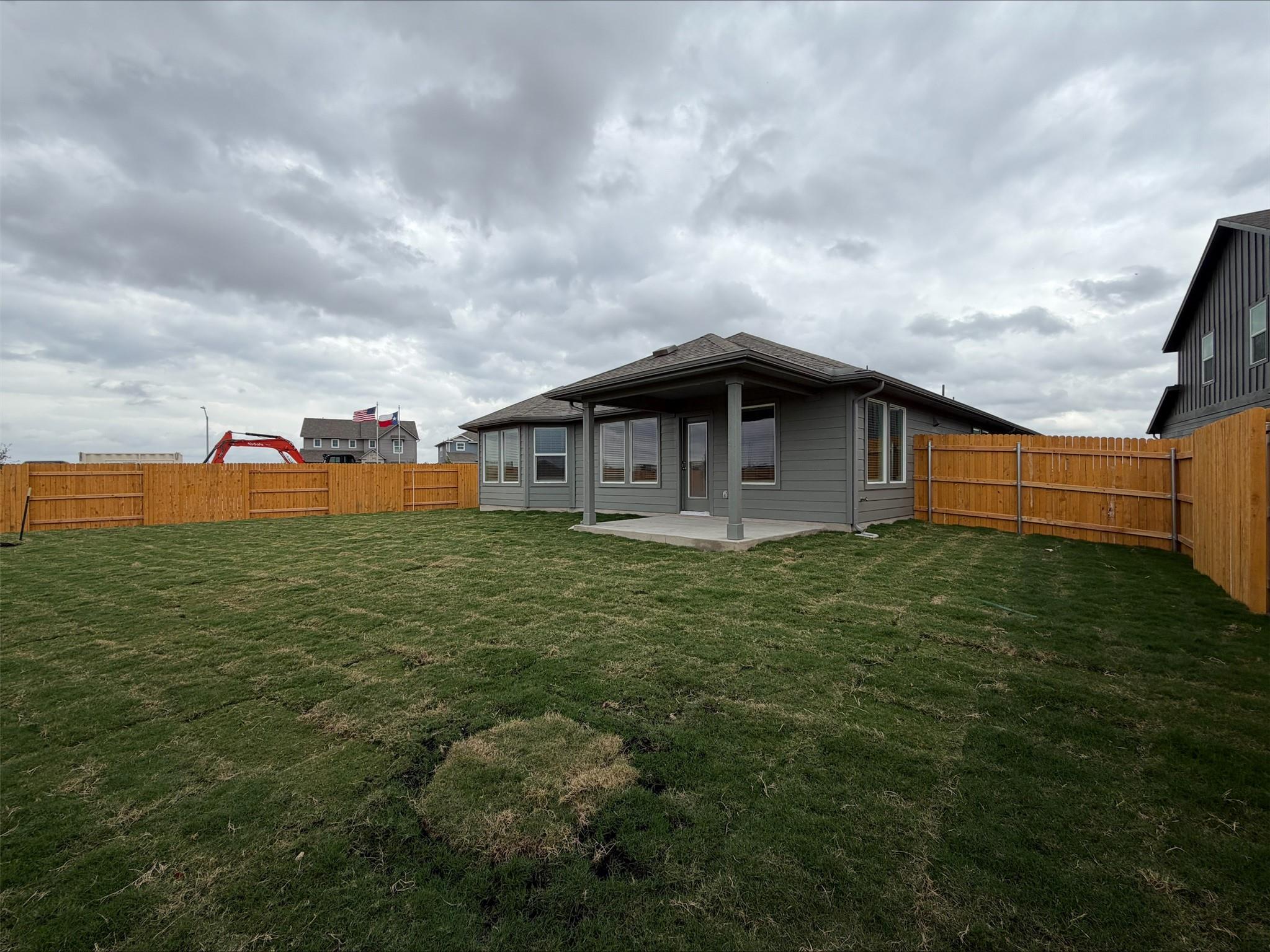 102 Holmby Dr, Hutto, TX 78634