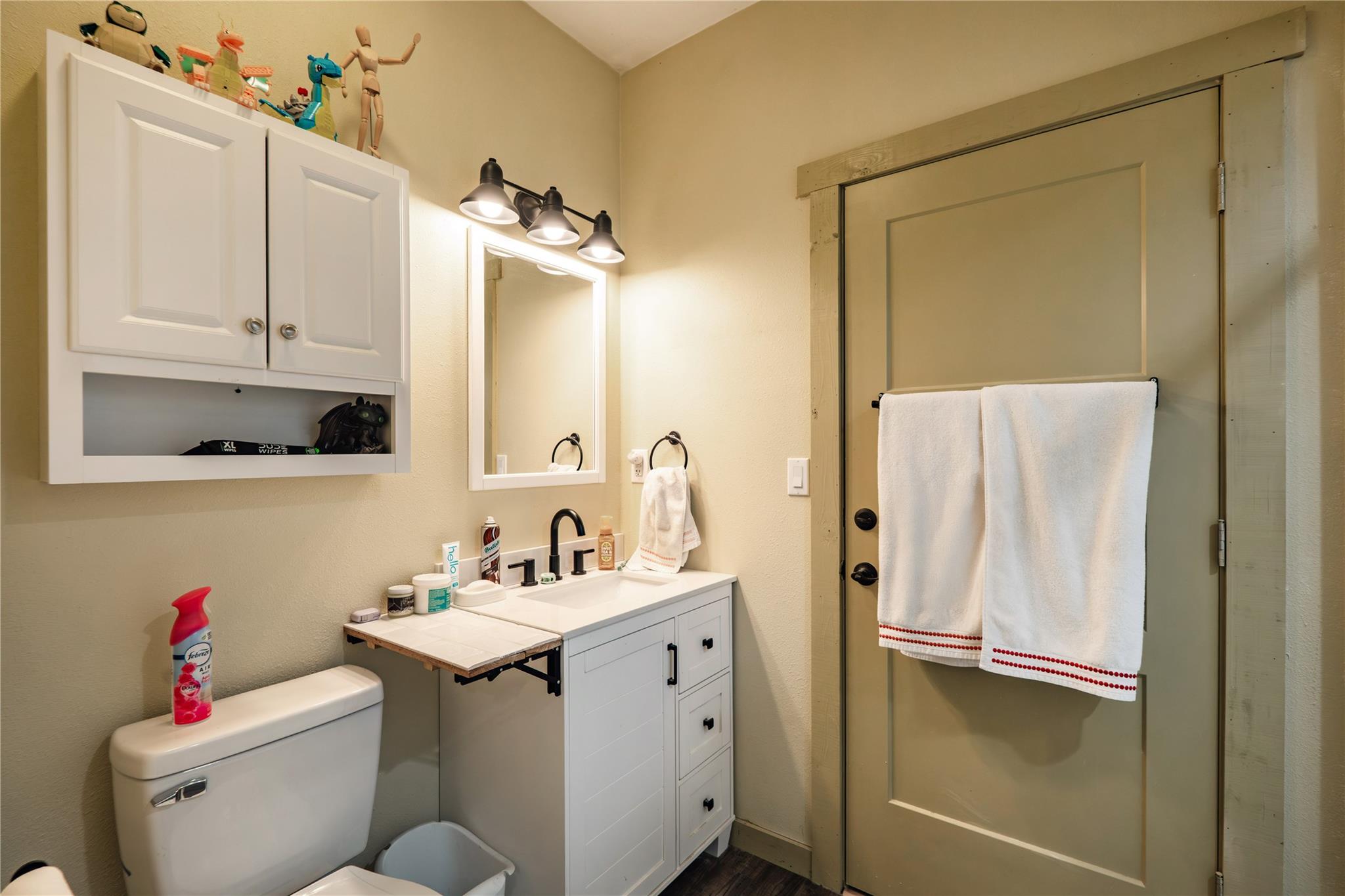 140 Airpark Dr, Georgetown, TX 78626