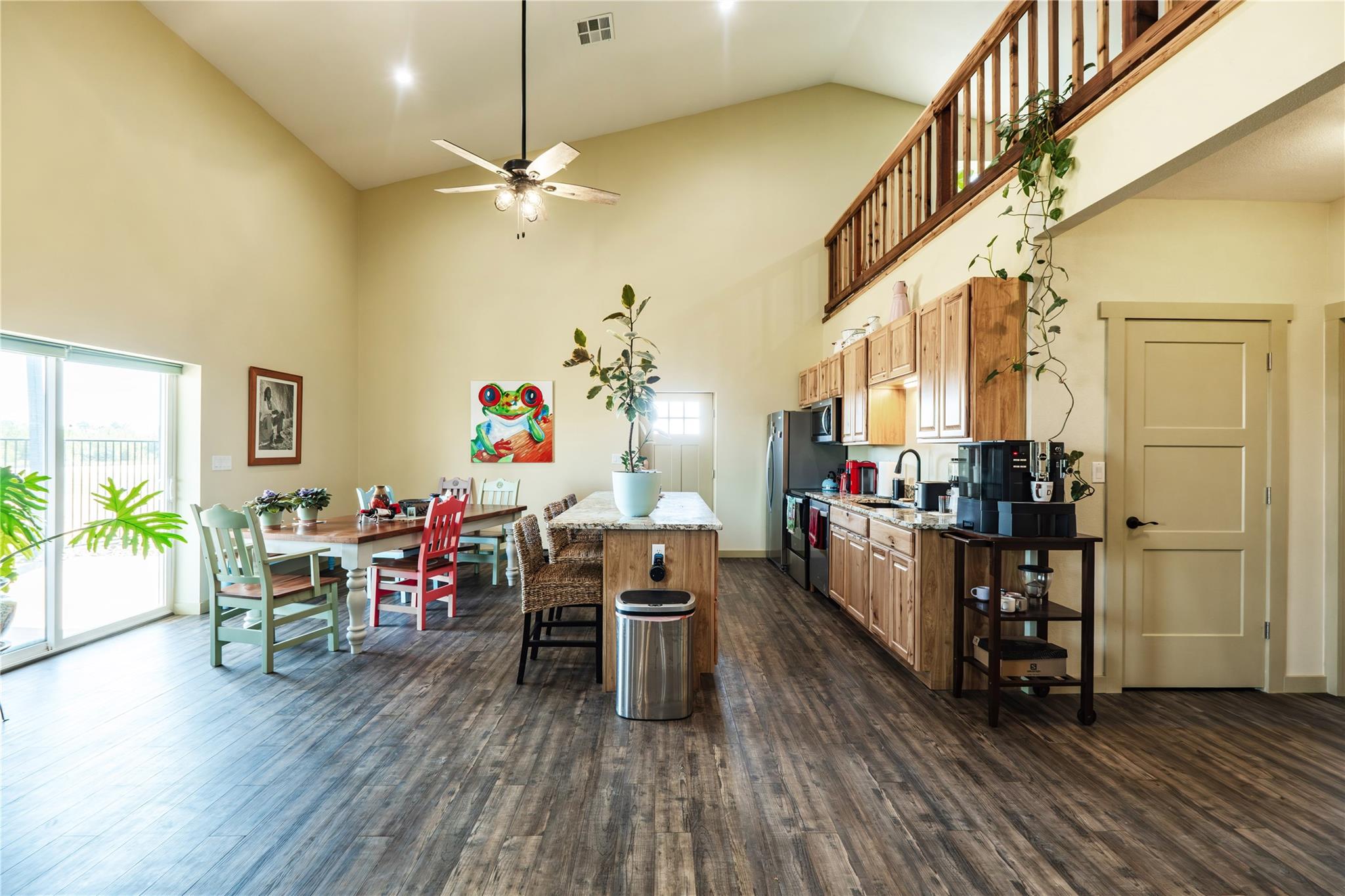 140 Airpark Dr, Georgetown, TX 78626