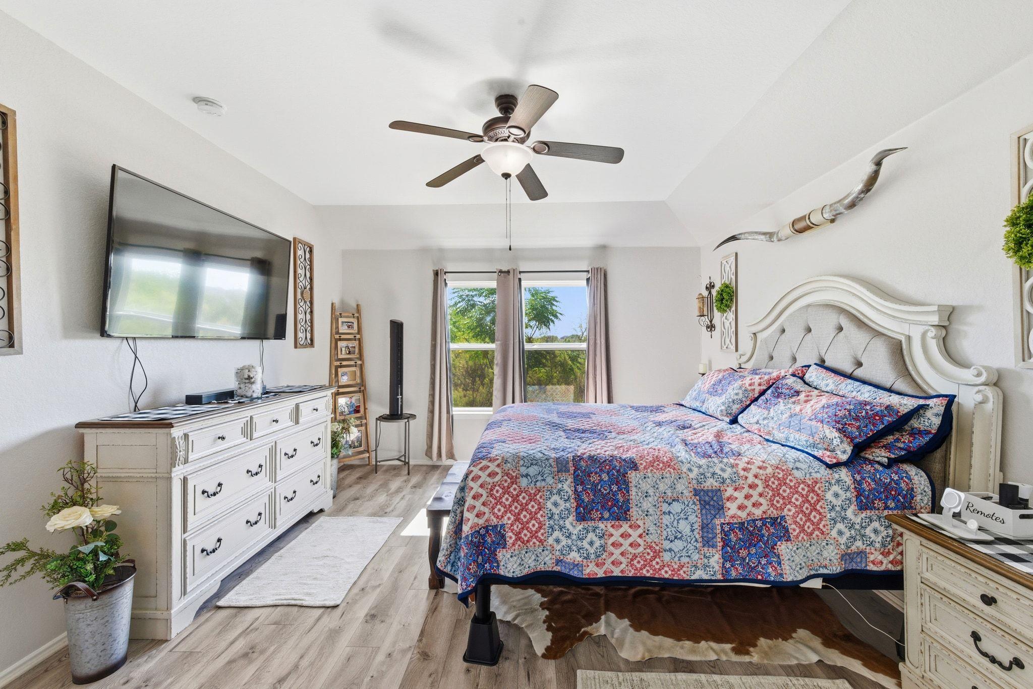 180 Lake Gln, San Marcos, TX 78666