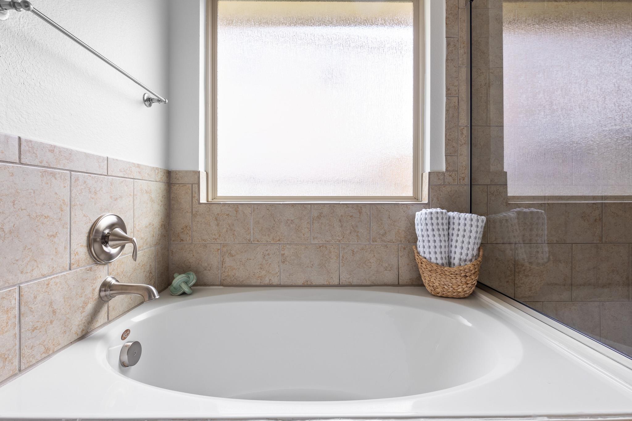 5621 Little Theater Bnd, Austin, TX 78747