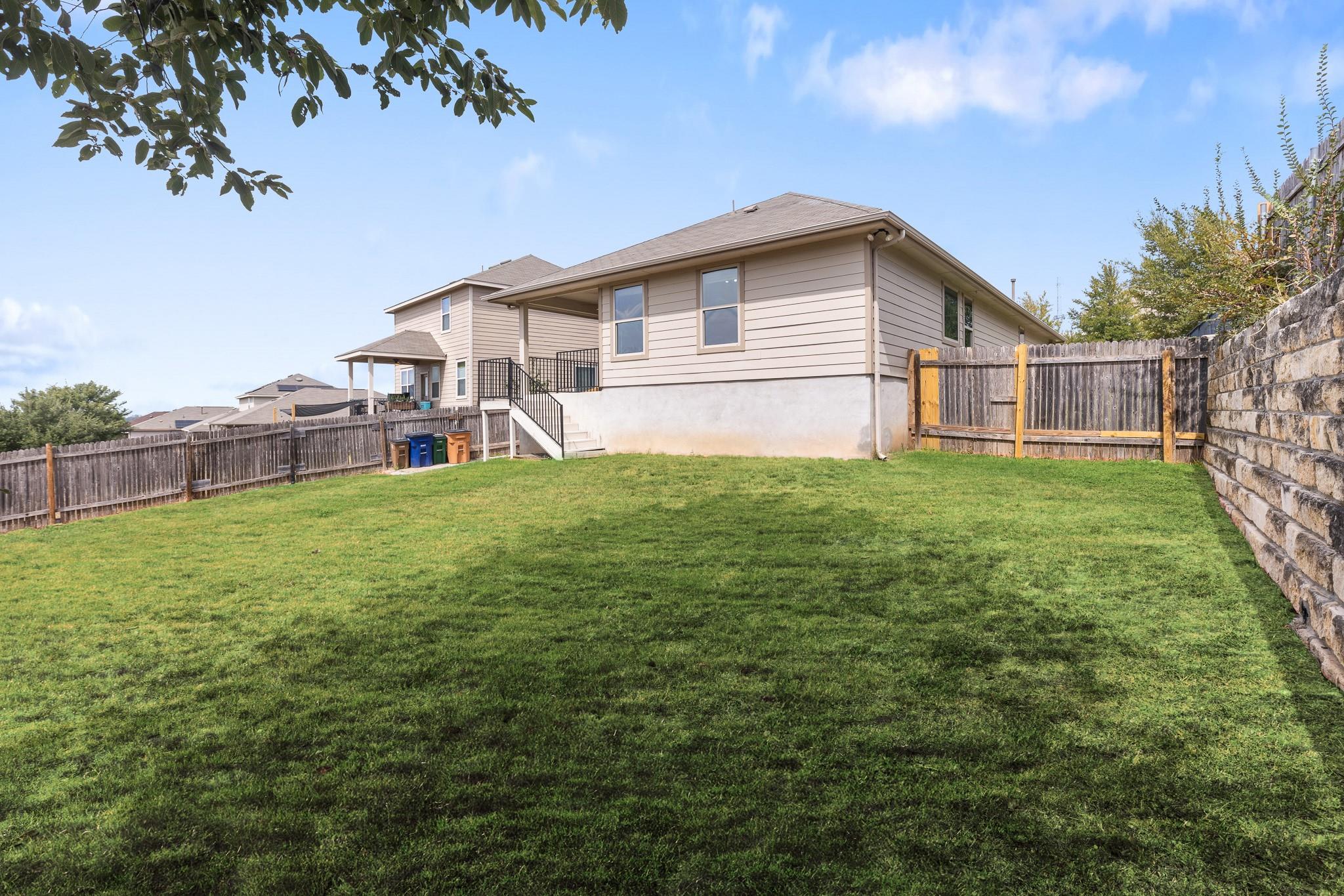 5621 Little Theater Bnd, Austin, TX 78747