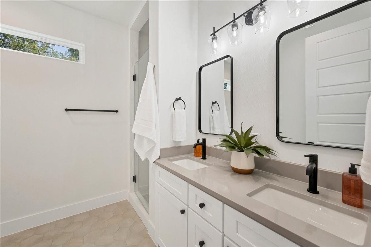 1809 Maple Ave # 2, Austin, TX 78702