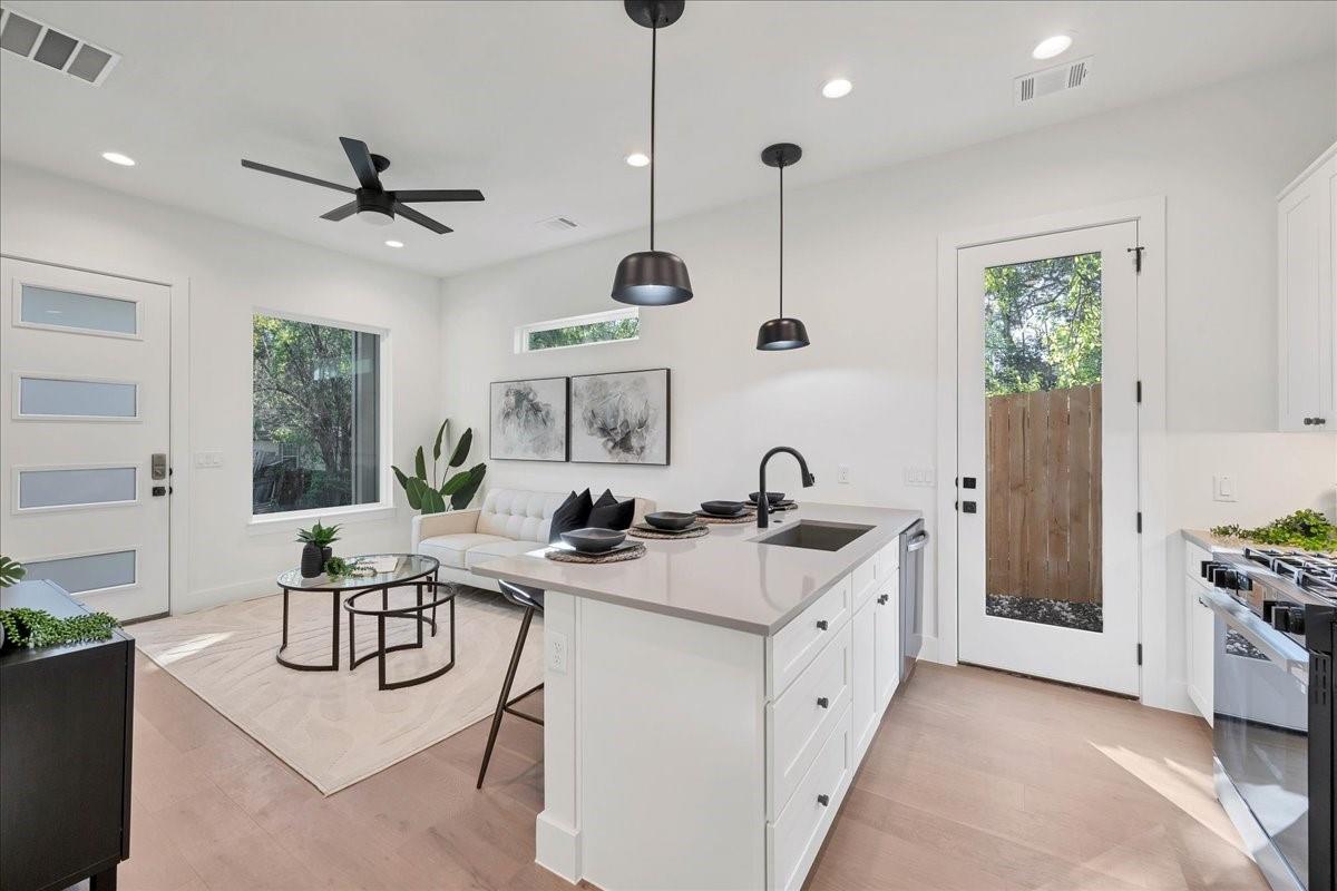 1809 Maple Ave # 2, Austin, TX 78702