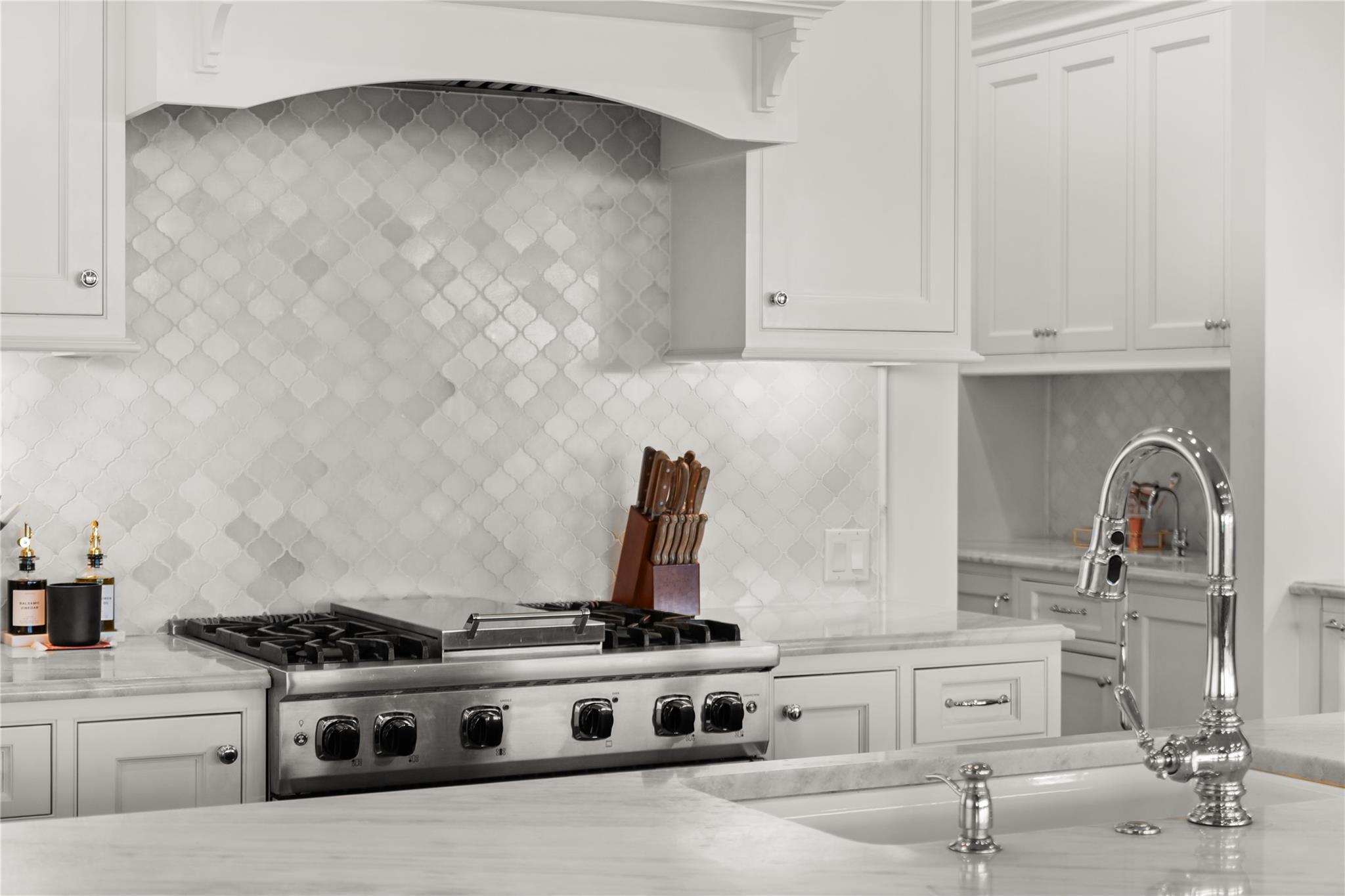 2104 Cades Spirit Bnd, Austin, TX 78738